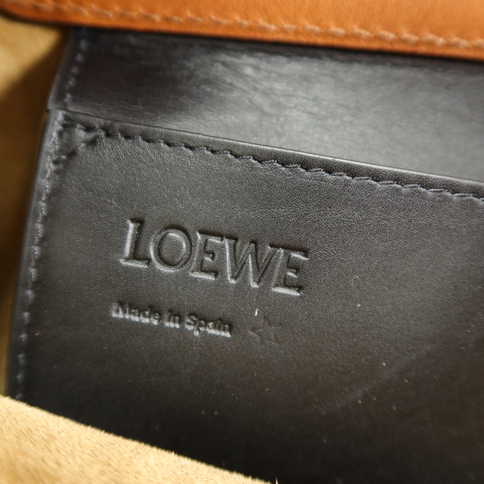 LOEWE 牛皮皮革Lazo Tote手挽袋