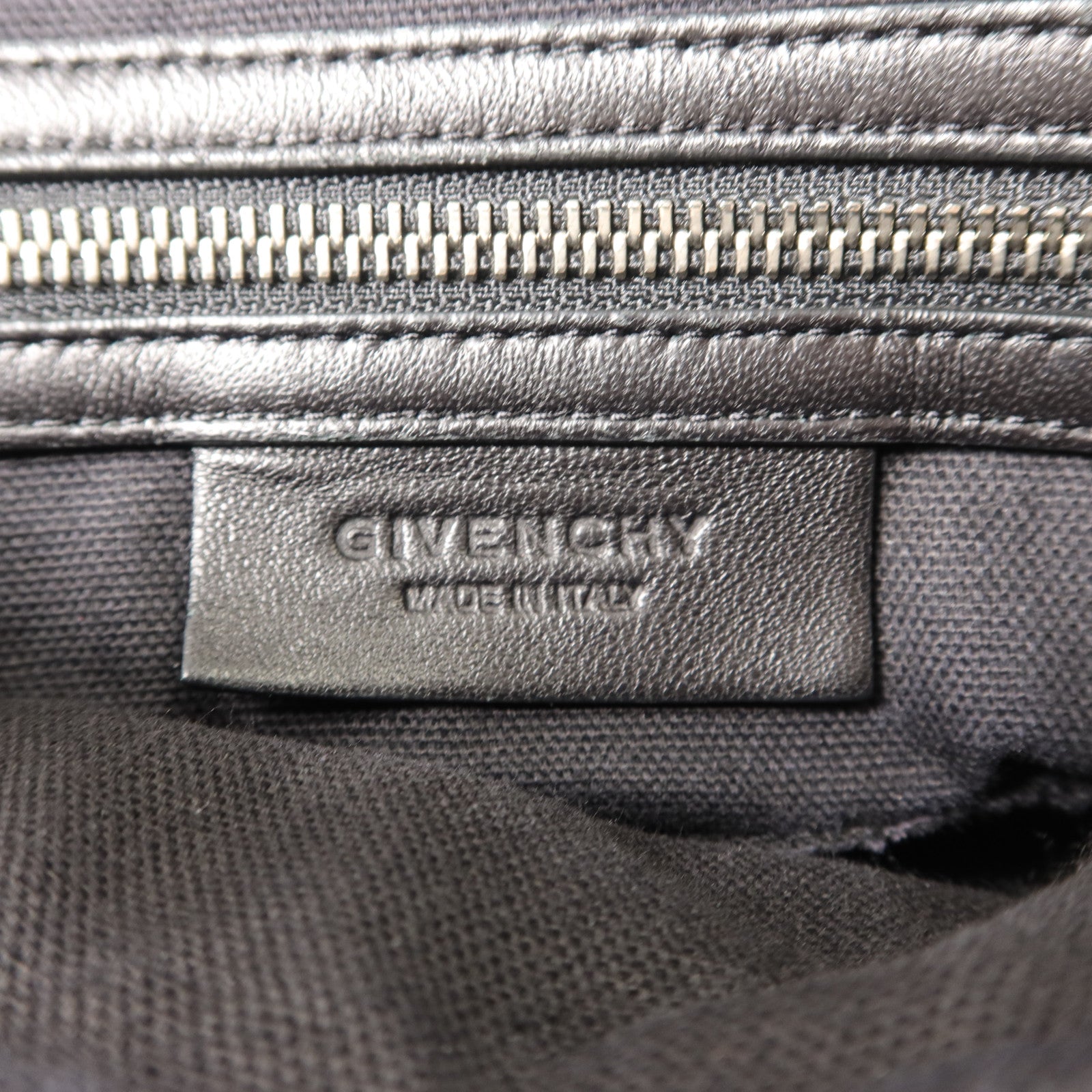 GIVENCHY 牛皮皮革Pandora Medium手挽肩背兩用袋