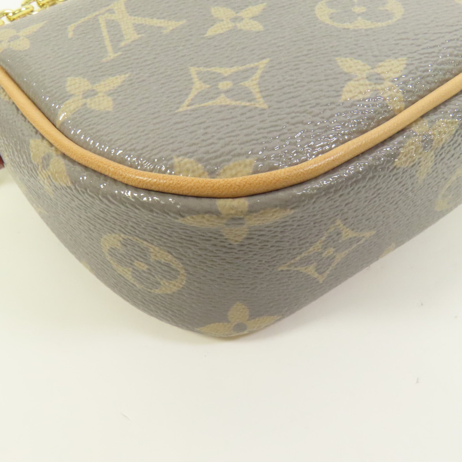 LOUIS VUITTON Monogram Wallet on Chain Ivy金扣鏈帶手挽肩背兩用袋