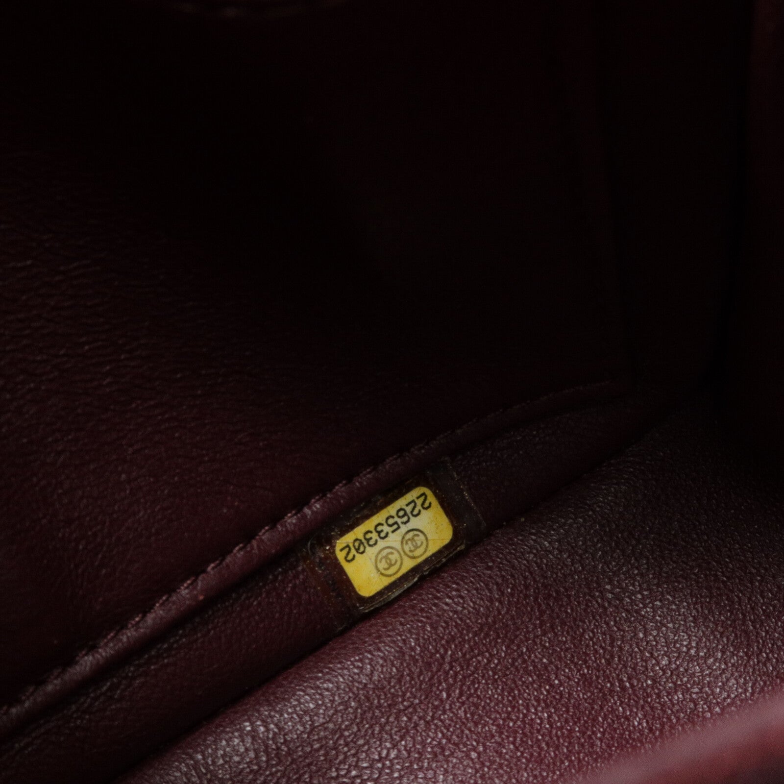 CHANEL 牛皮皮革CC Filigree Flap Bag鏈帶肩背袋