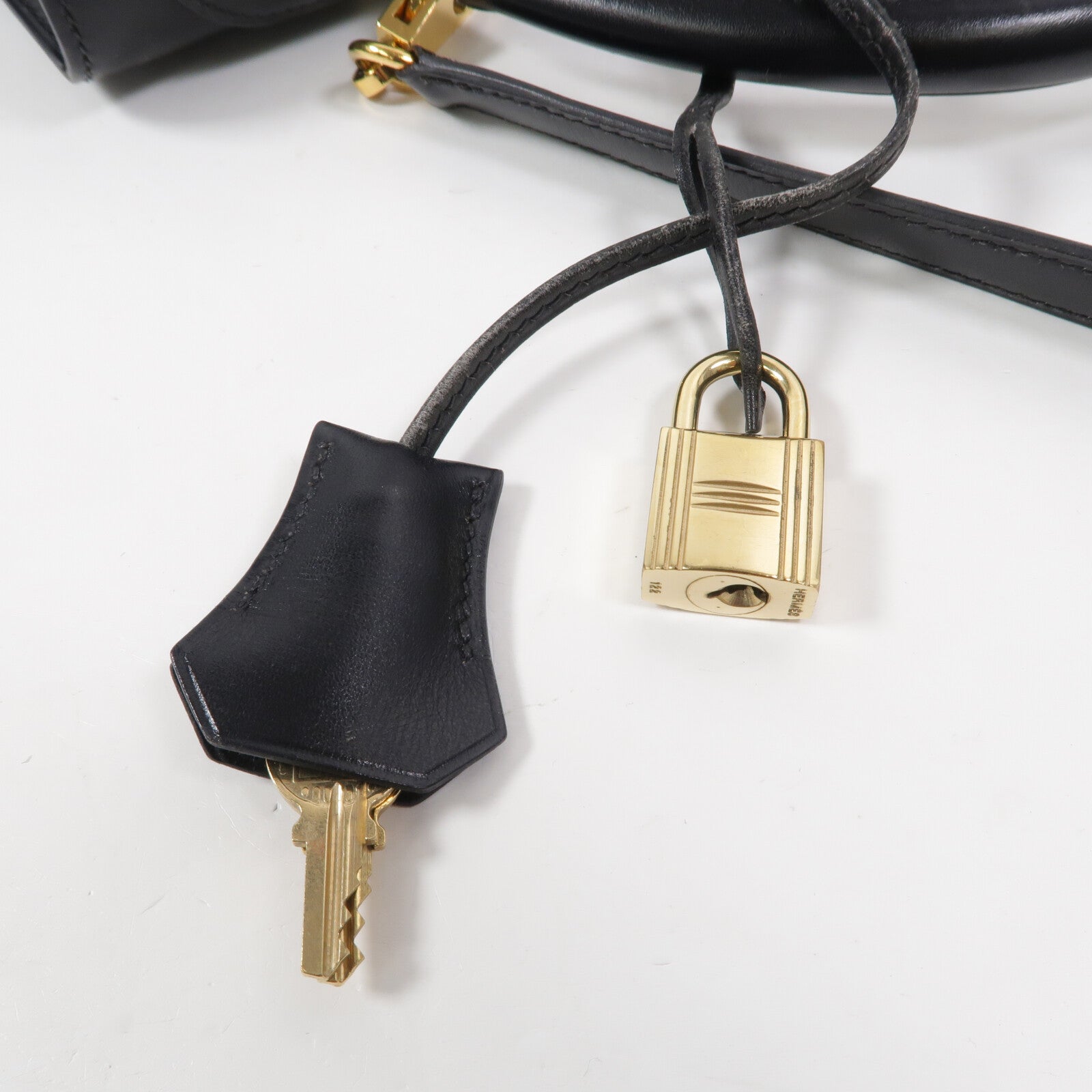 HERMES Box皮革Kelly 32手挽肩背兩用袋Noir