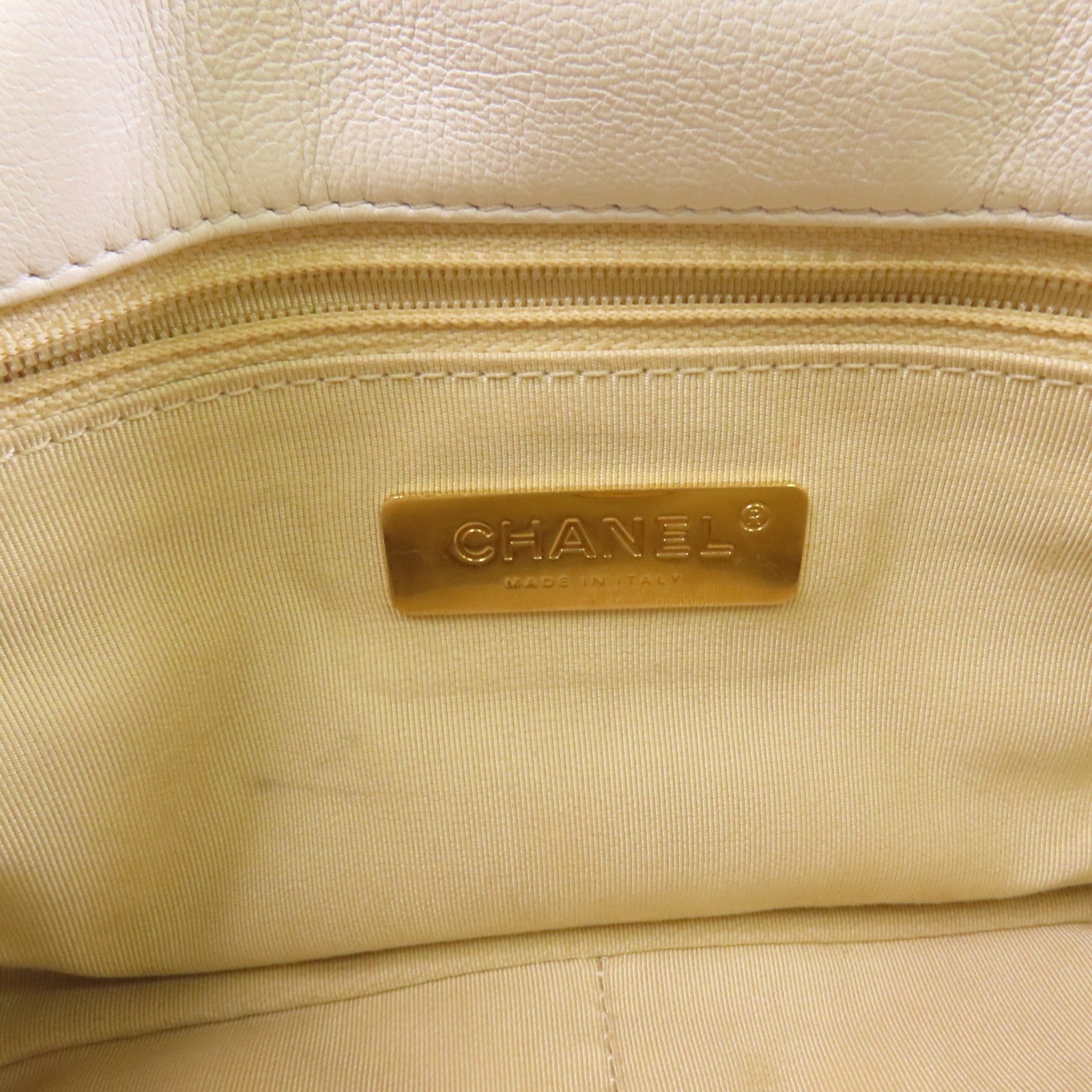 CHANEL 羊皮皮革Chanel 19金扣鏈帶手挽肩背兩用袋