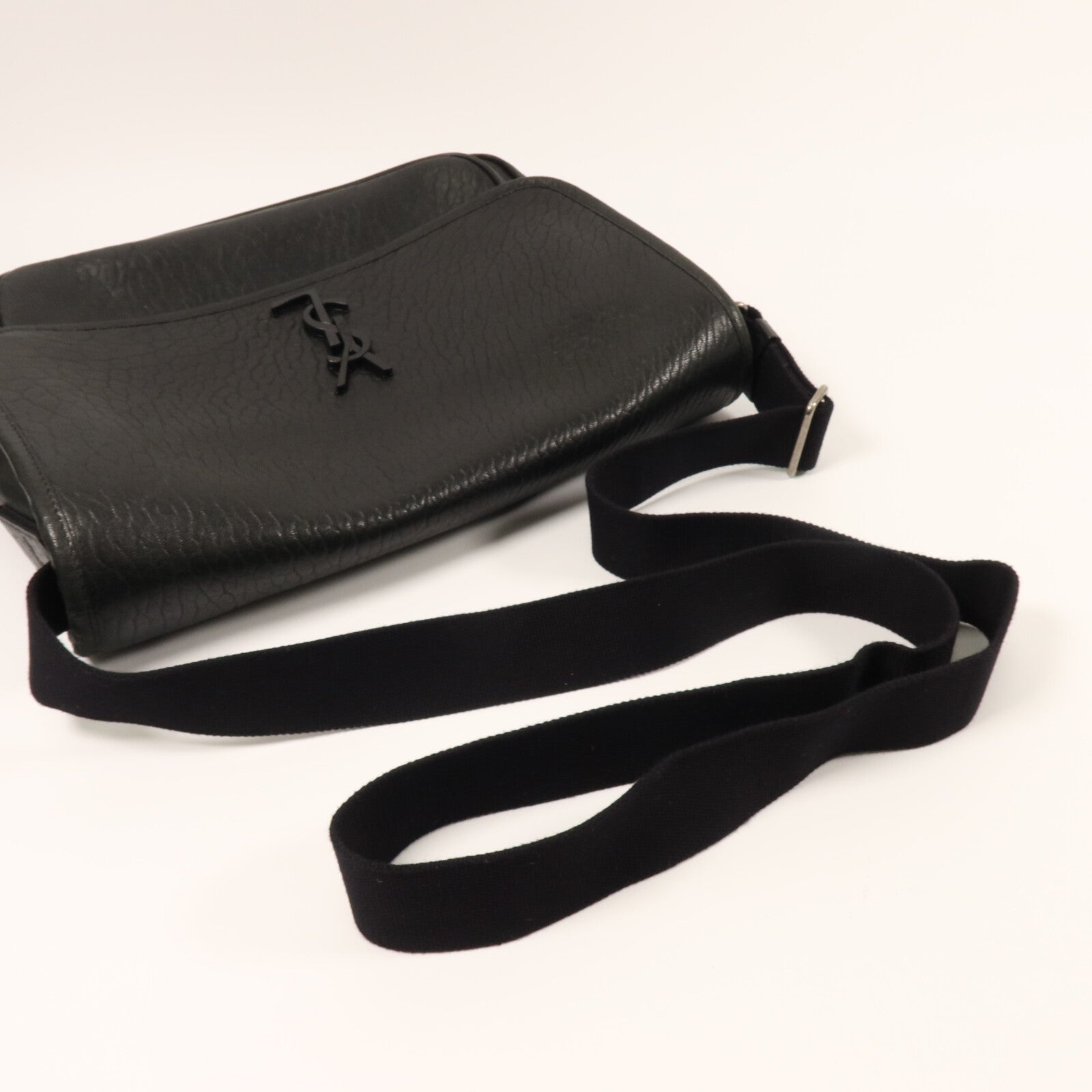 SAINT LAURENT 牛皮皮革Niki Messenger Bag肩背袋