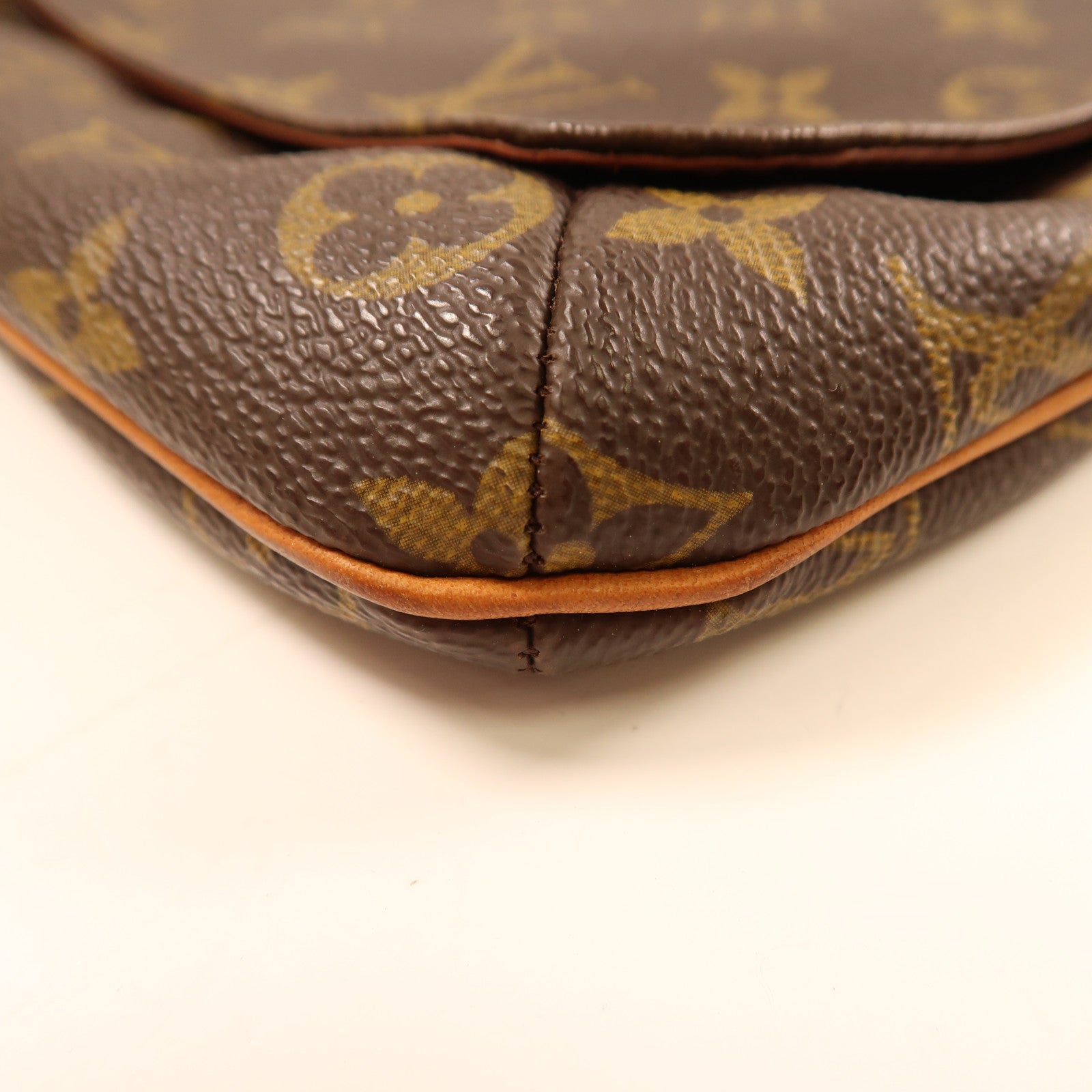 LOUIS VUITTON Monogram Musette Salsa金扣肩背袋啡色