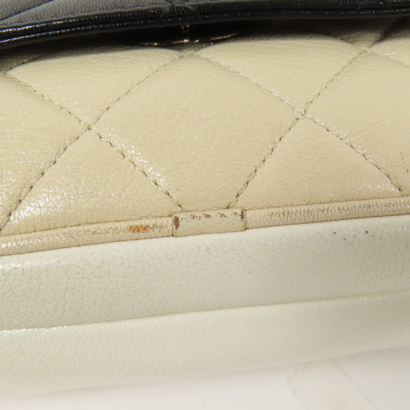 CHANEL 牛皮皮革Waist Bag金扣腰包