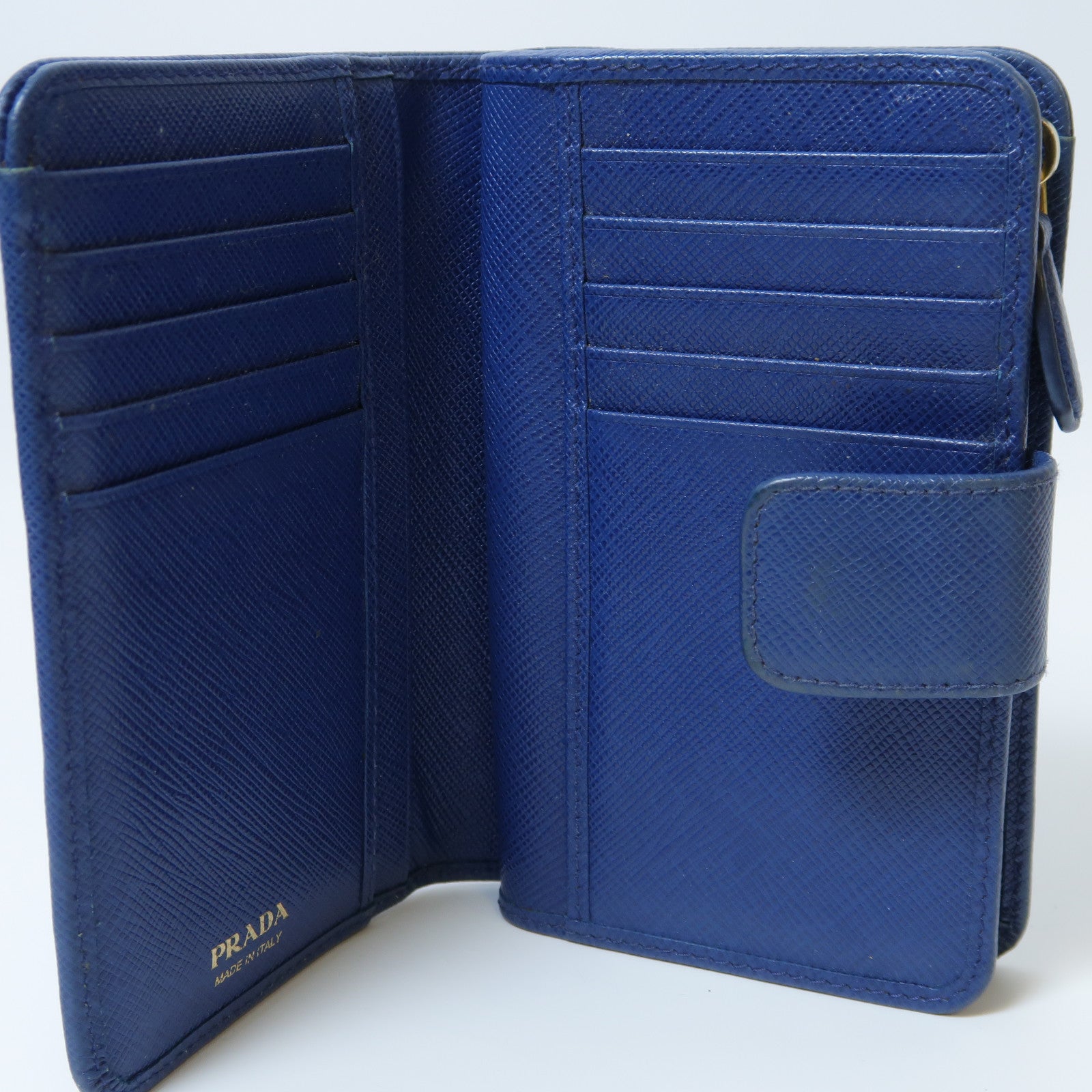 PRADA 【激減優惠】Saffiano皮革Fold Wallet金扣折疊錢包藍色