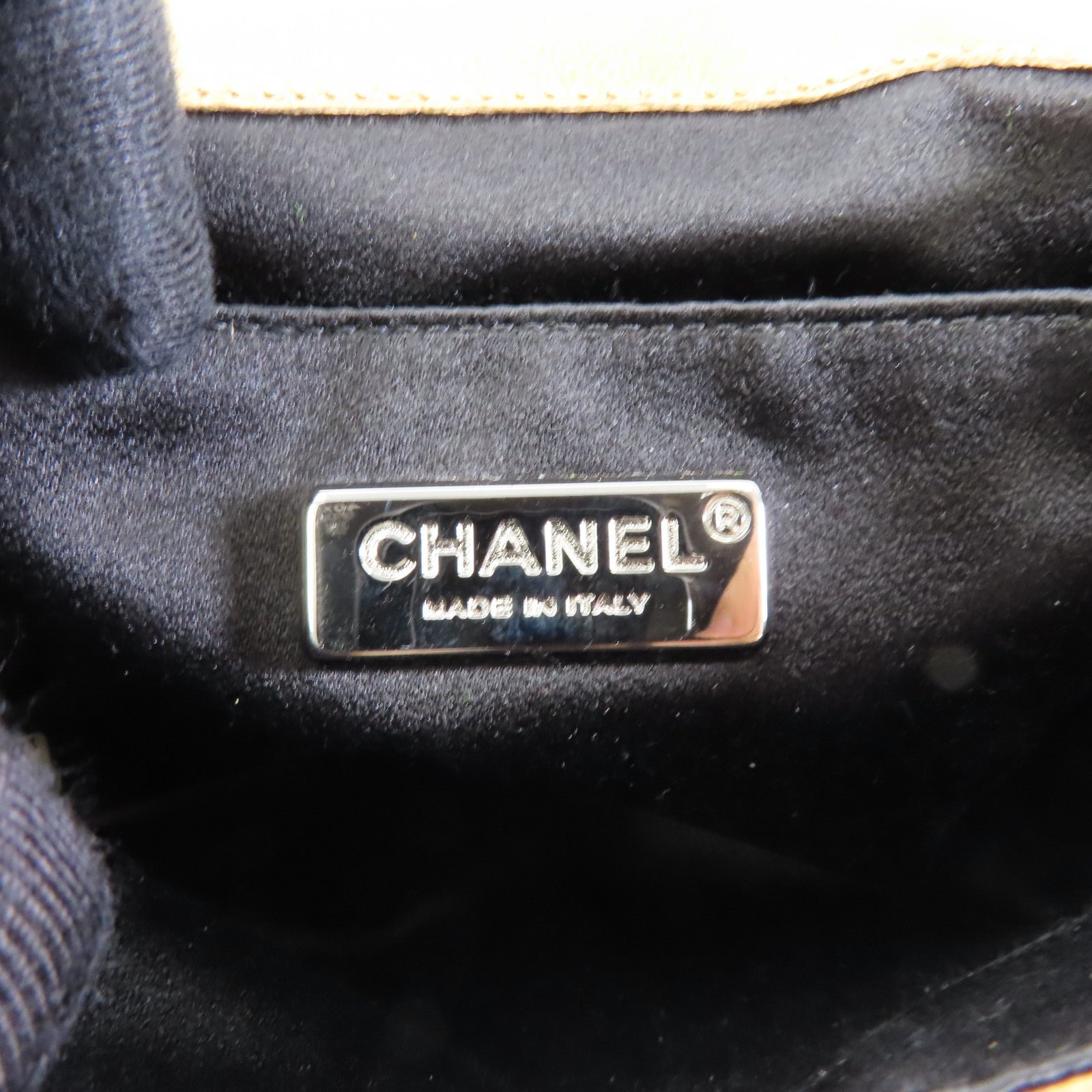CHANEL 菱格羊皮皮革Chain Shoulder銀扣肩背袋金色