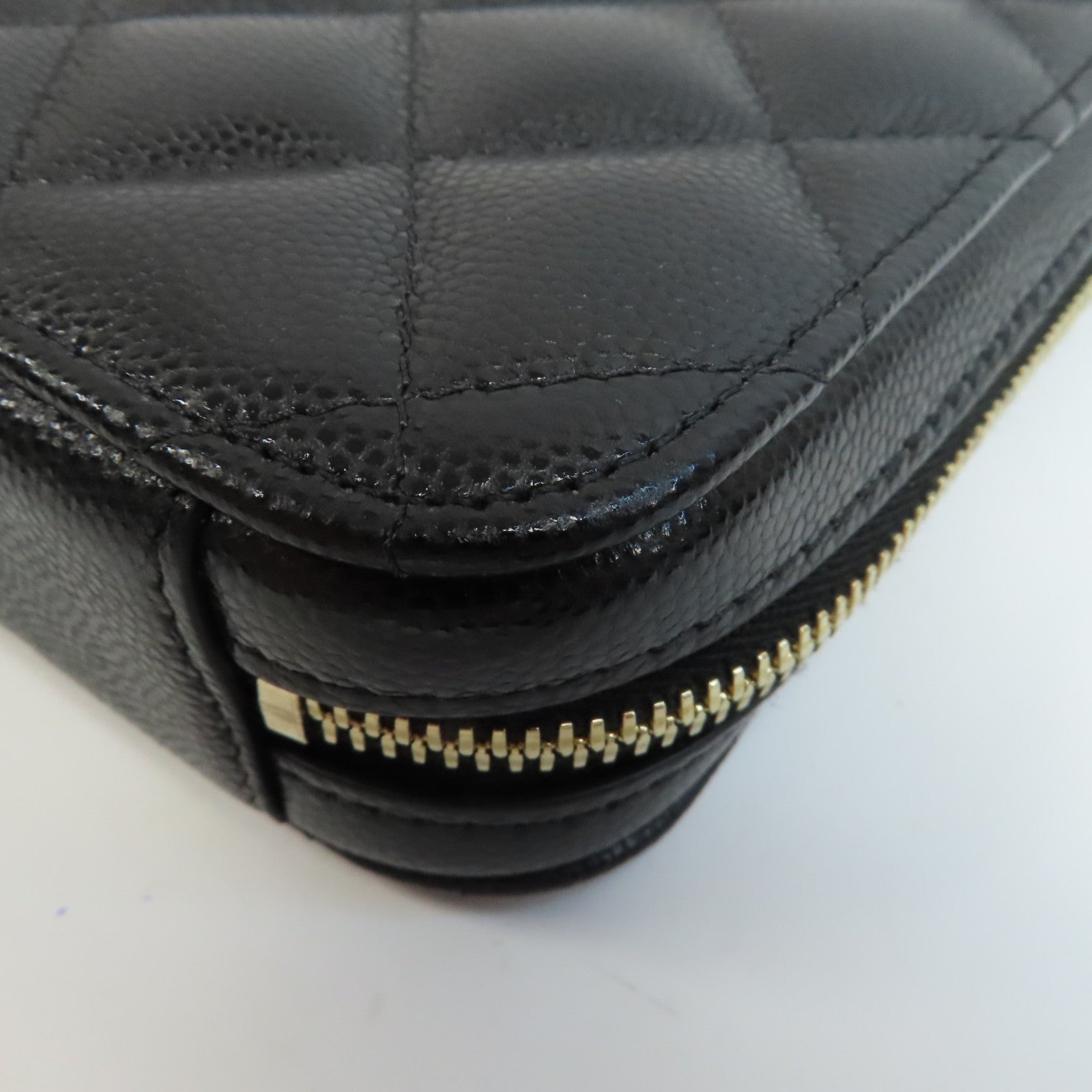 CHANEL 菱格Caviar皮革Phone Bag金扣鏈帶肩背袋黑色