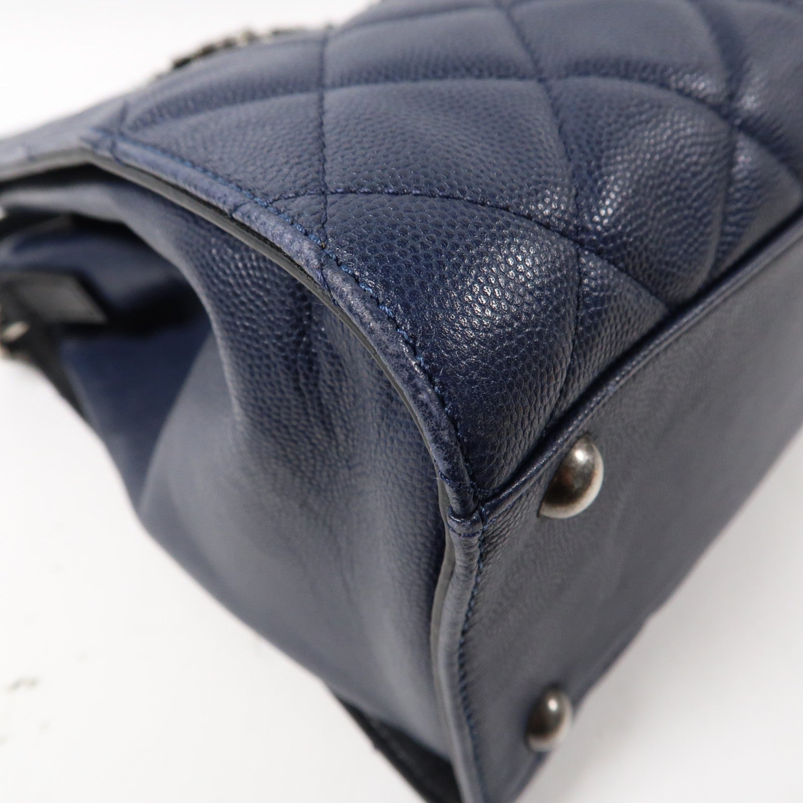 CHANEL 菱格Caviar皮革Chain Shoulder銀扣手挽肩背兩用袋藍色