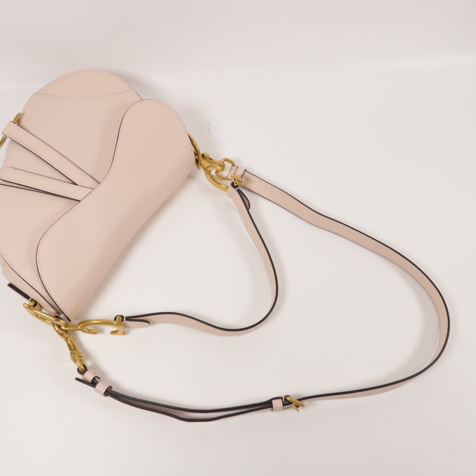 Dior 牛皮皮革Saddle Medium金扣手挽肩背兩用袋