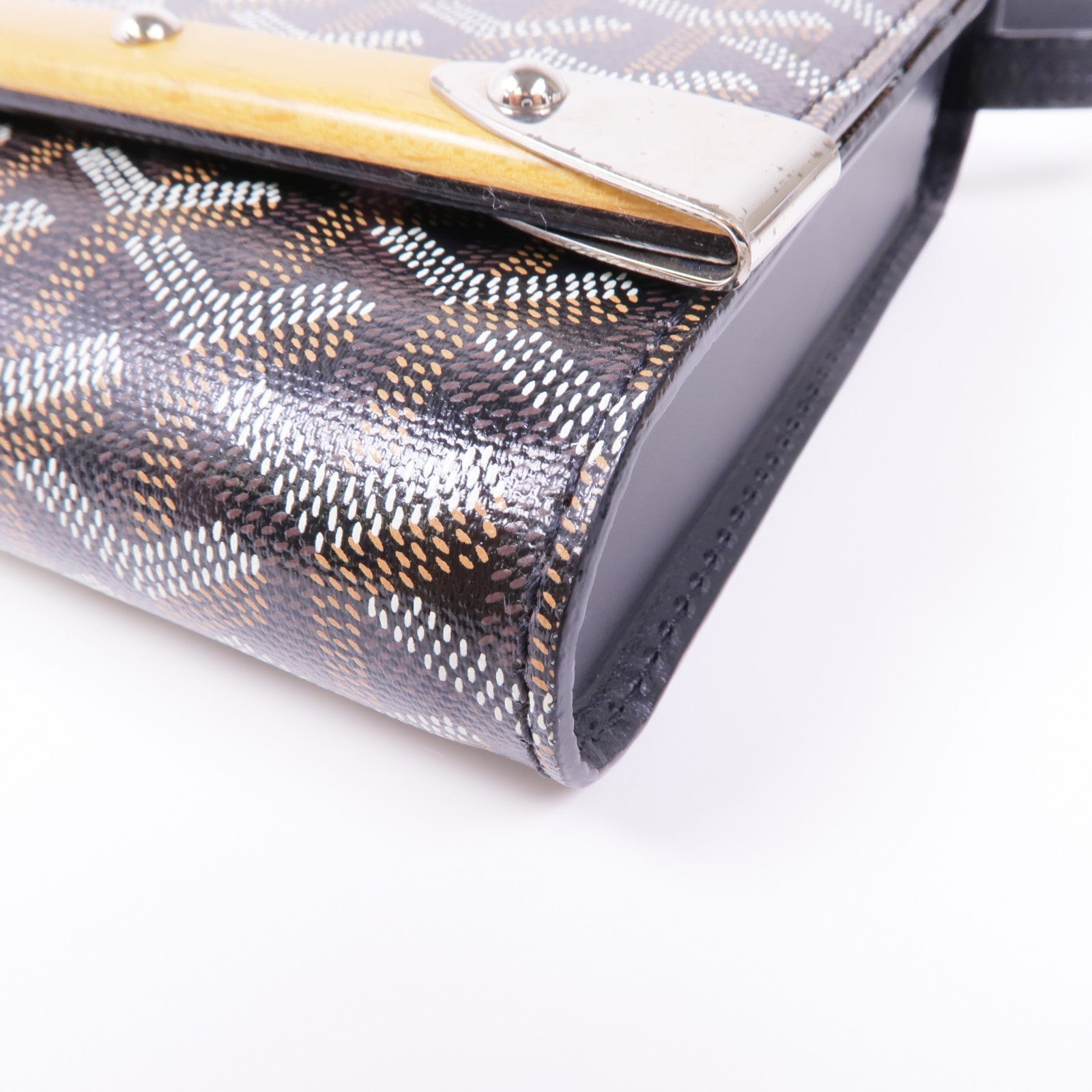 GOYARD 塗層帆布Monte Carlo銀扣肩背袋