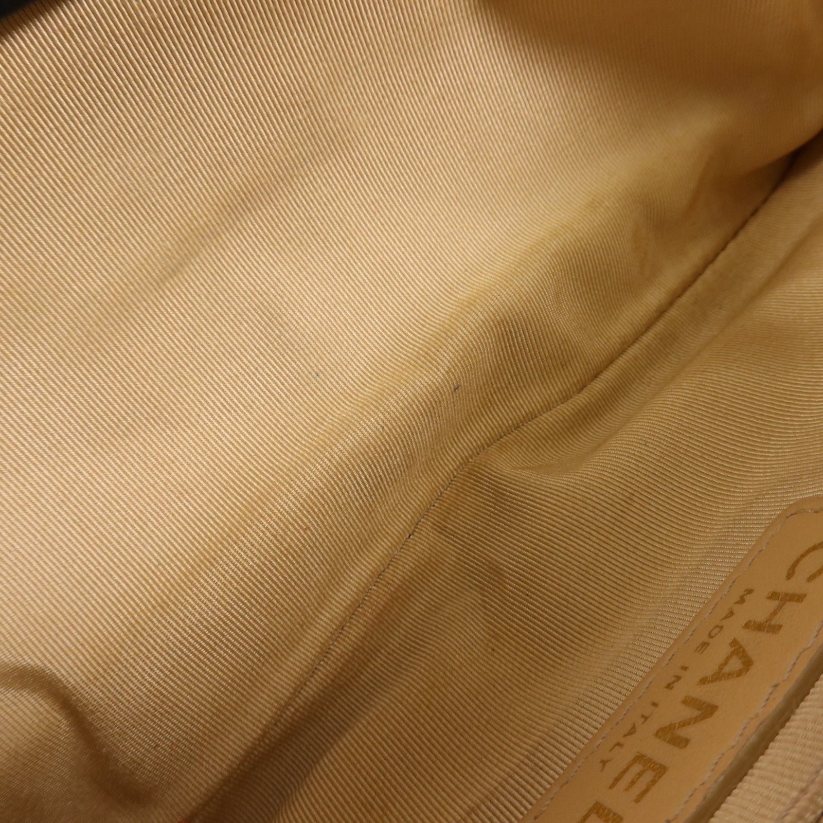 CHANEL 牛皮皮革Chain Shoulder金扣鏈帶肩背袋