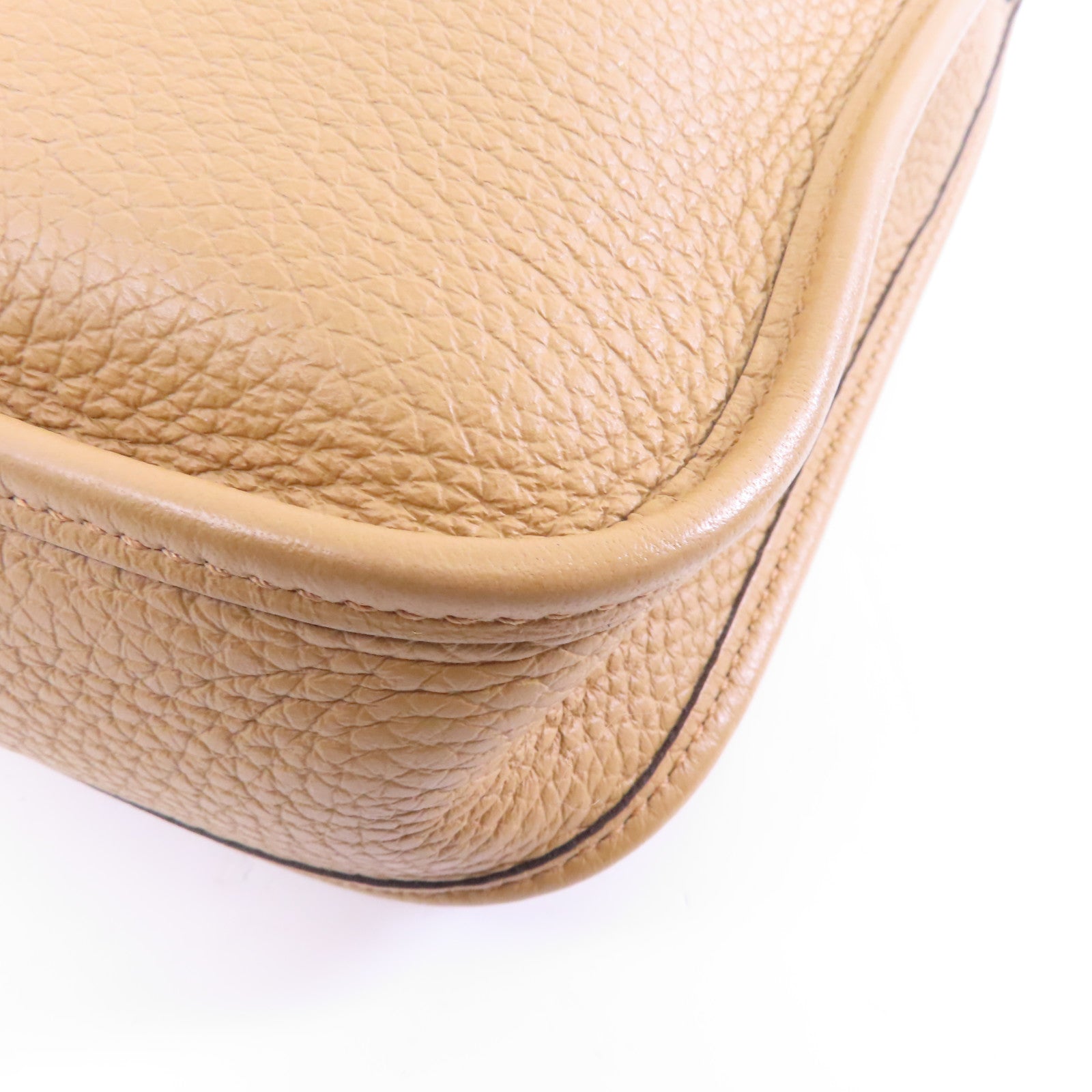 HERMES Clemence皮革Evelyne TPM銀扣肩背袋Biscuit/棕色