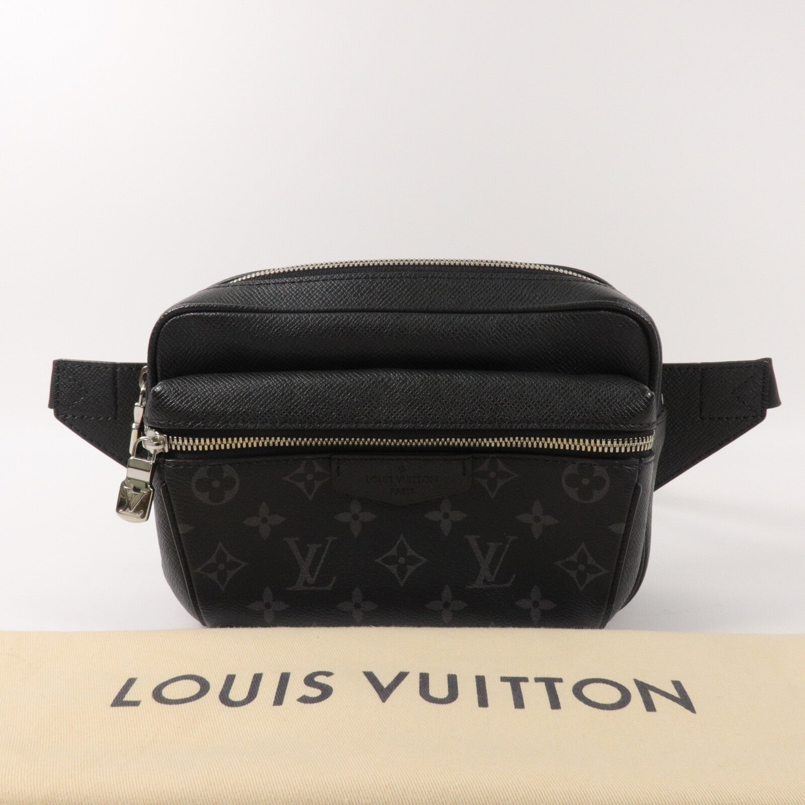 LOUIS VUITTON Monogram Eclipse Outdoor Bumbag腰包