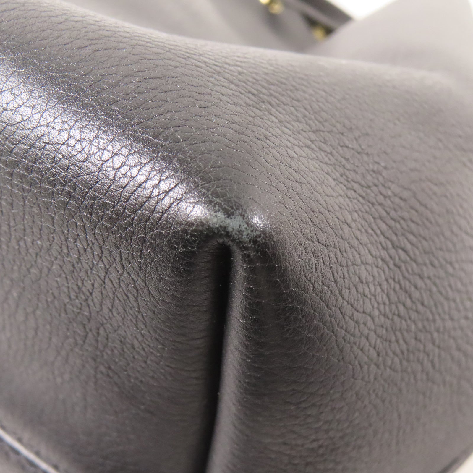 LOUIS VUITTON 牛皮皮革Lockme Bucket金扣手挽肩背兩用袋黑色