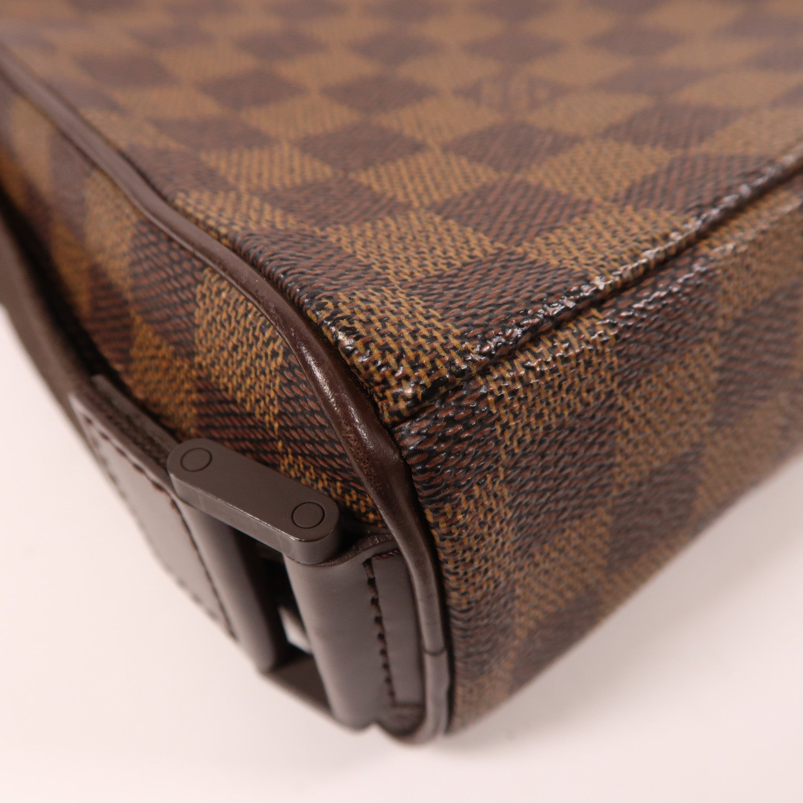 LOUIS VUITTON Damier Ebene Olav金扣肩背袋棕色