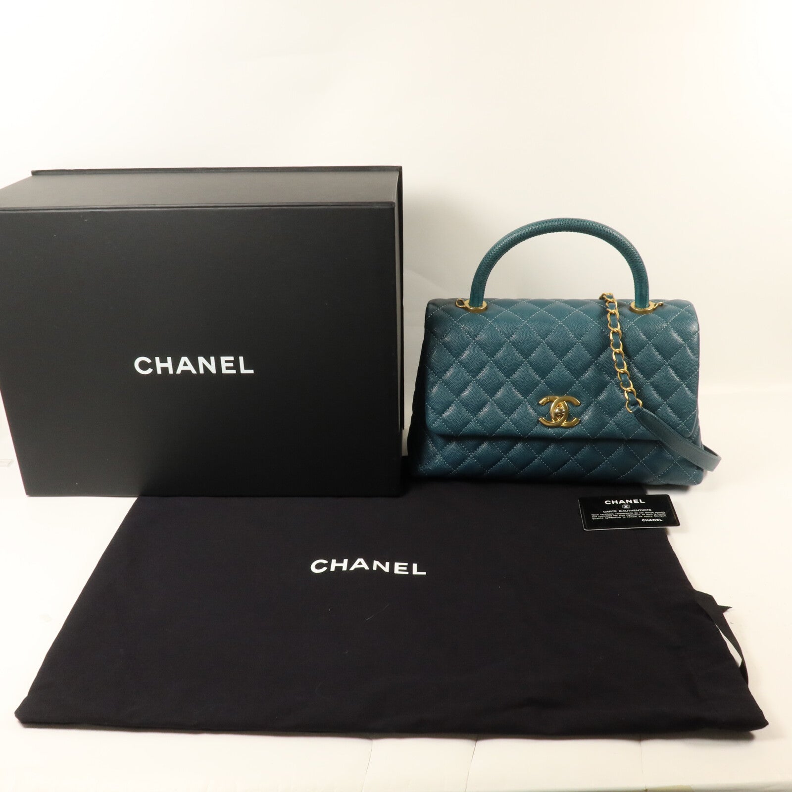 CHANEL 牛皮皮革/蜥蝪皮革Coco Handle Medium鏈帶手挽肩背兩用袋