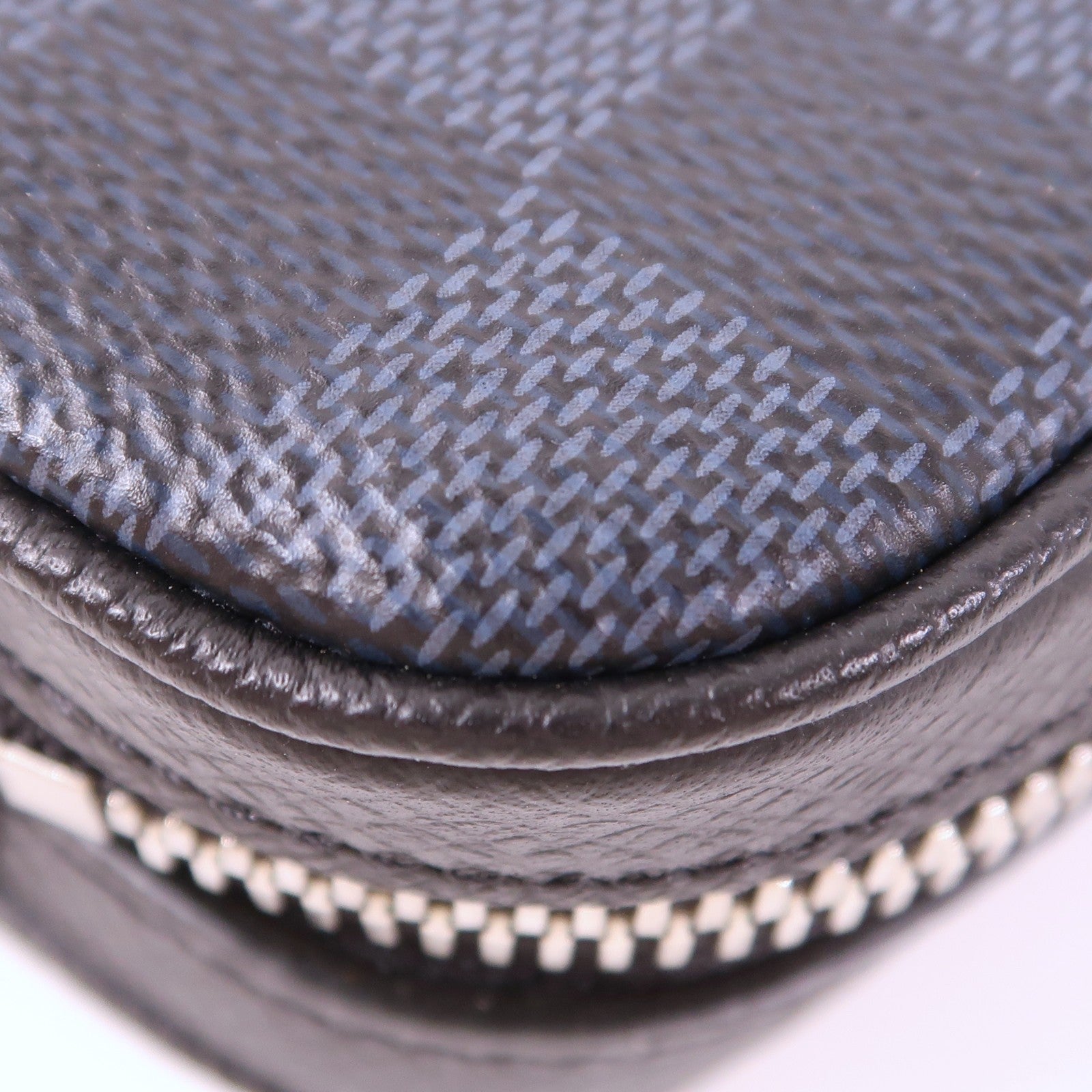 LOUIS VUITTON Damier Cobalt Zippy Soft銀扣手拿包