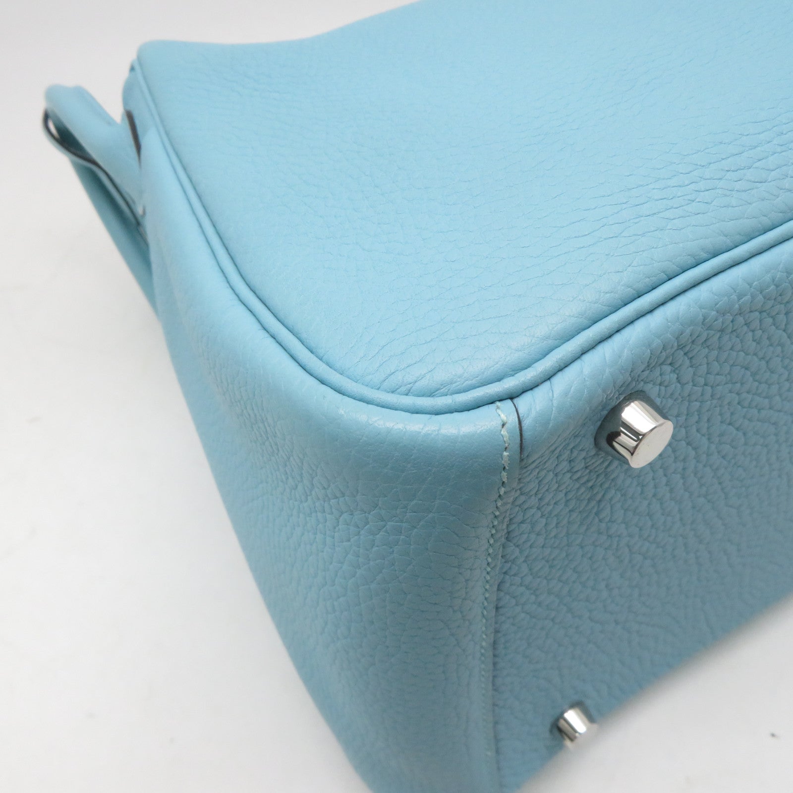 HERMES 【激減優惠】Clemence皮革Lindy 30銀扣手挽肩背兩用袋Bleu Saint Cyr聖西爾水藍色