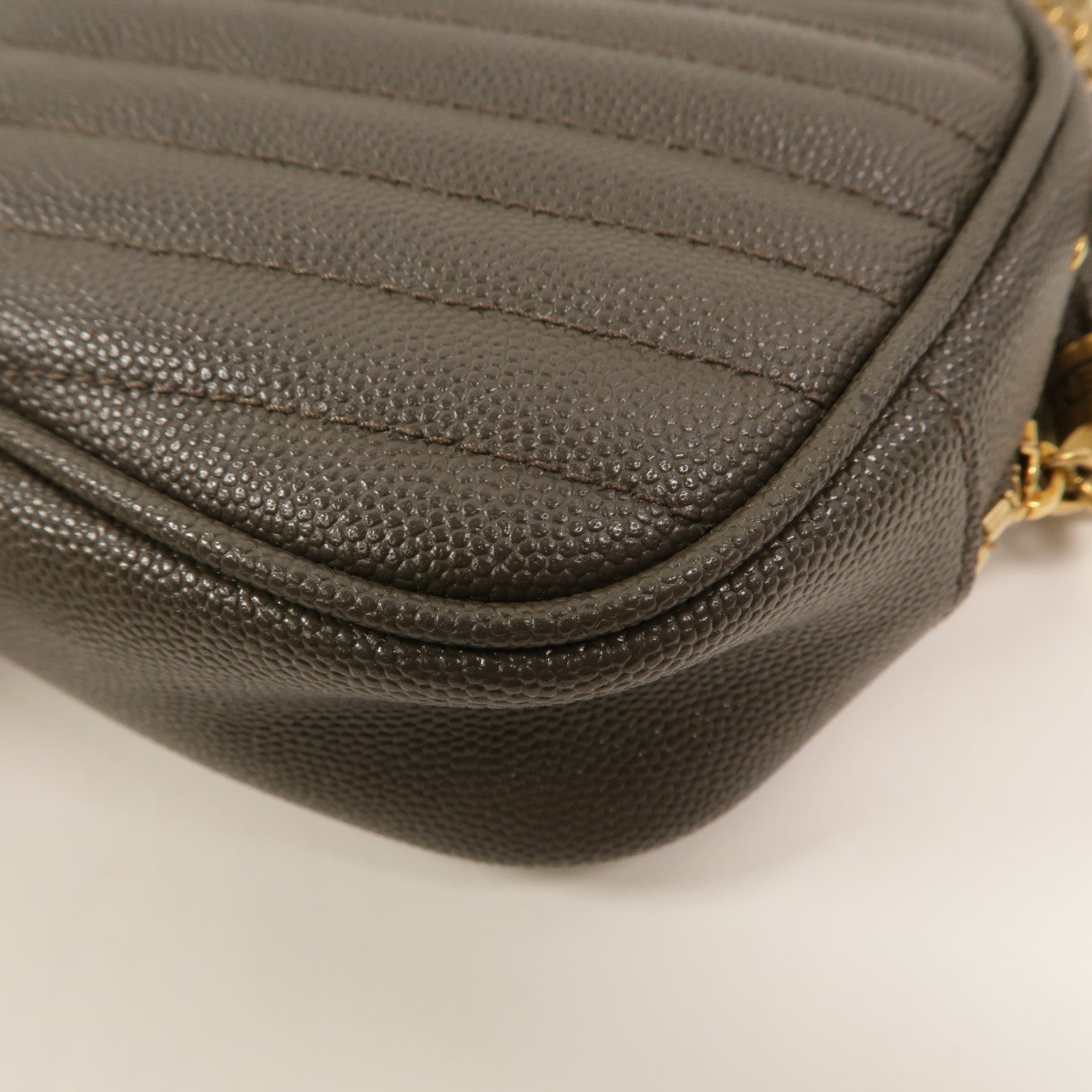 SAINT LAURENT 牛皮皮革Lou Mini Bag鏈帶肩背袋