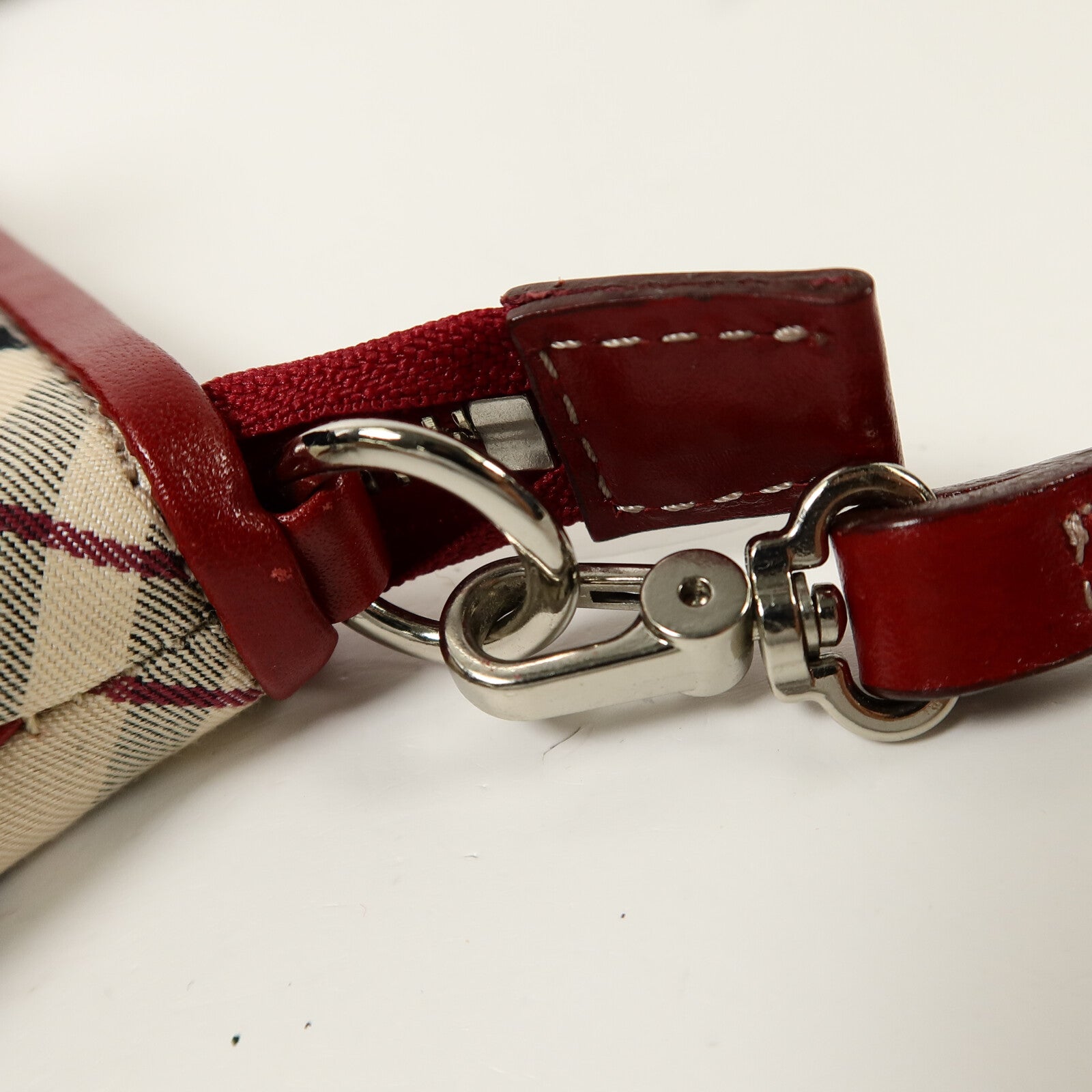 BURBERRY 帆布Shoulder Bag肩背袋