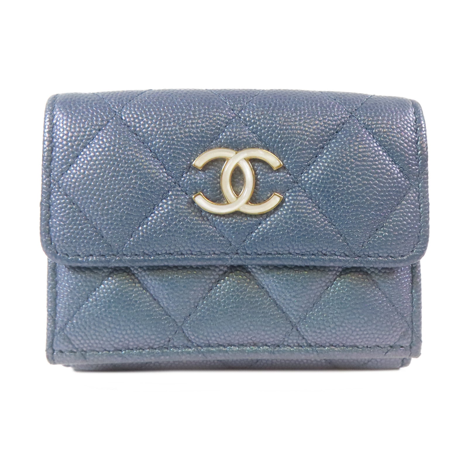 CHANEL 菱格Caviar皮革Trifold Wallet金扣錢包金屬藍色