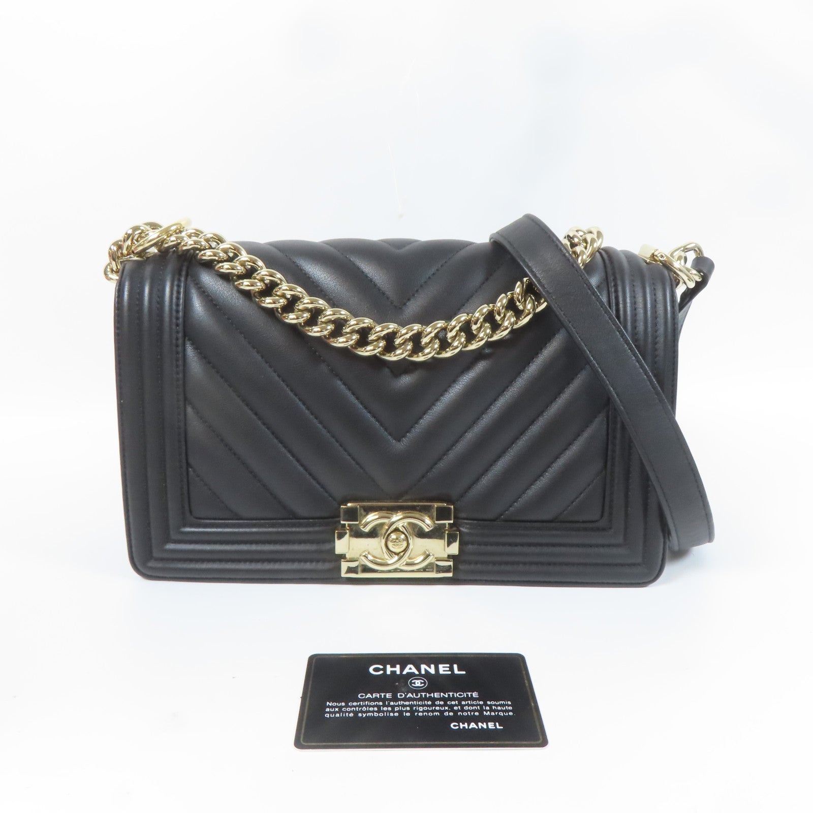 CHANEL 斜紋羊皮皮革Boy 25金扣鏈帶肩背袋黑色