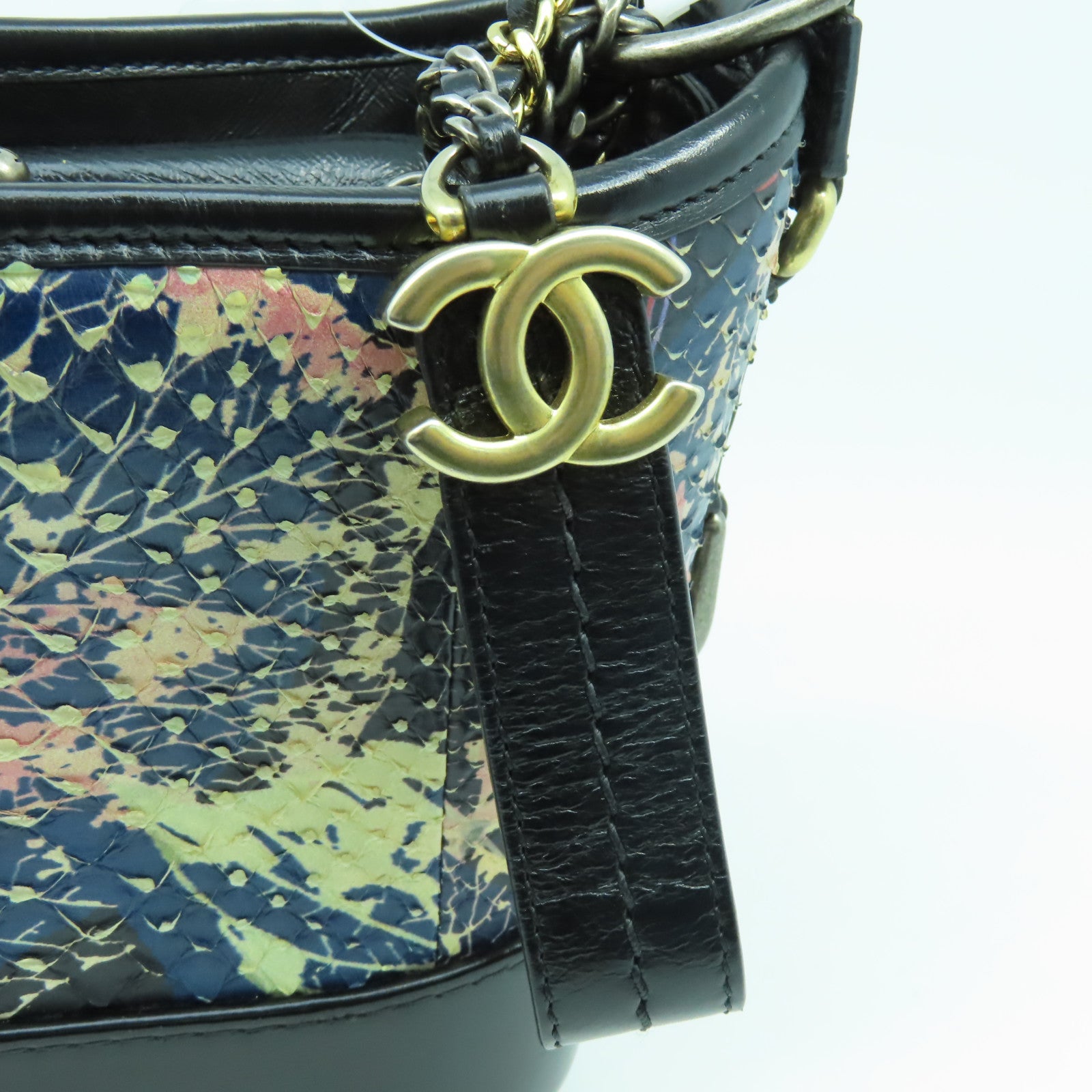 CHANEL 【清倉大減價】蛇皮皮革/牛皮皮革Garielle Small Bag金扣鏈帶肩背袋藍色/黑色