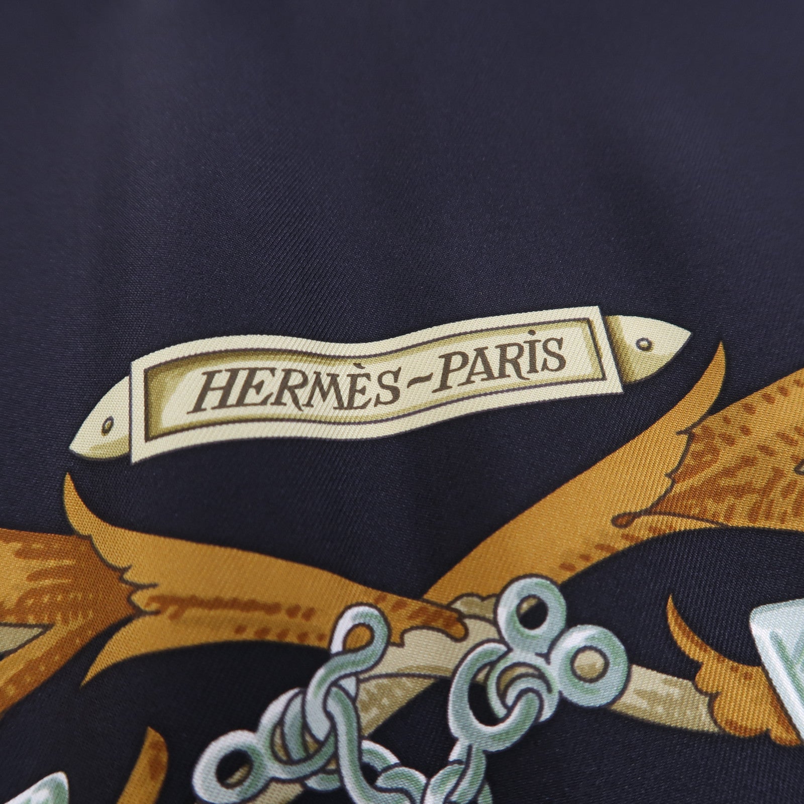 HERMES 絲質Scarf 90X90cm絲巾黑色/綠色/啡色