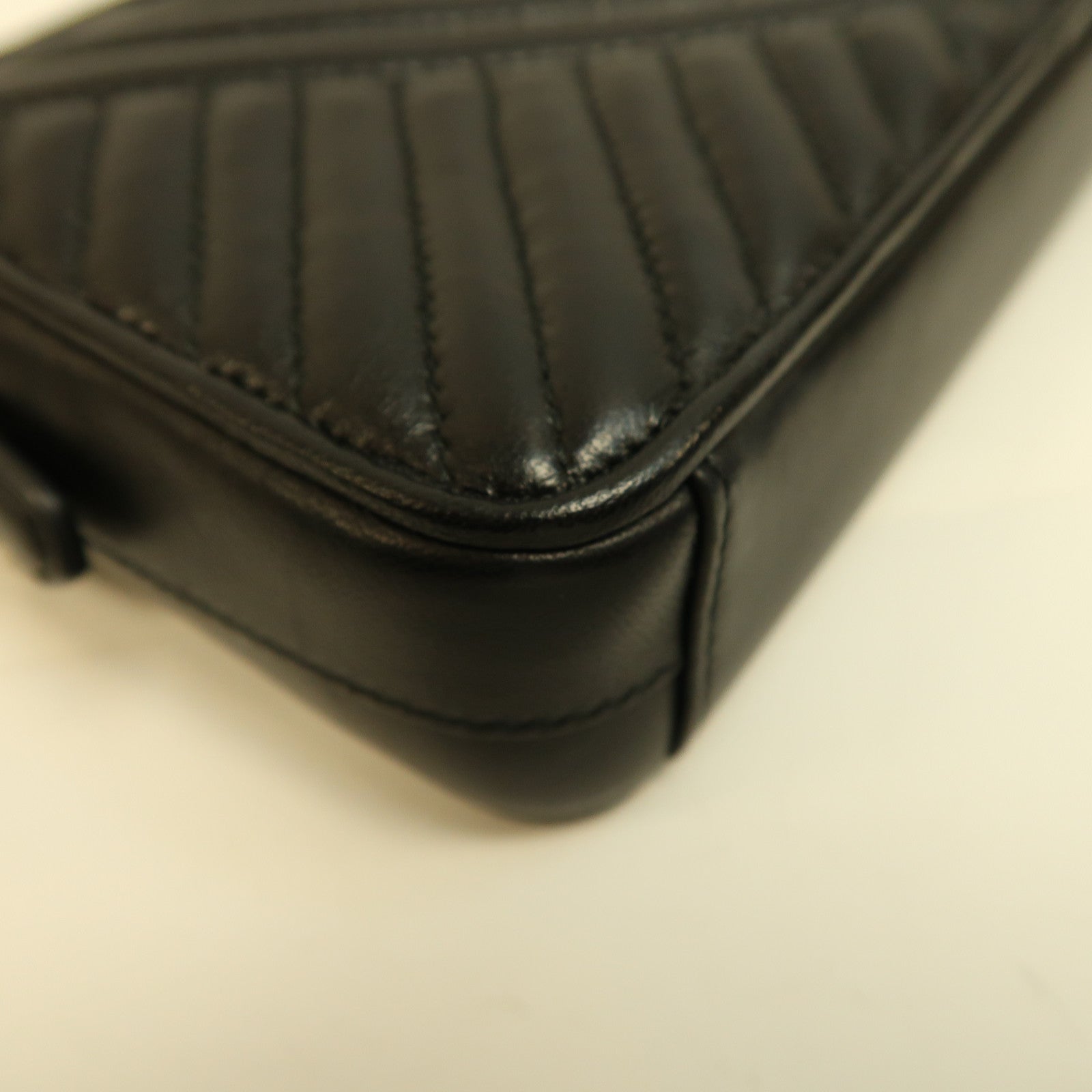 PRADA 牛皮皮革Chain Shoulder銀扣鏈帶肩背袋黑色