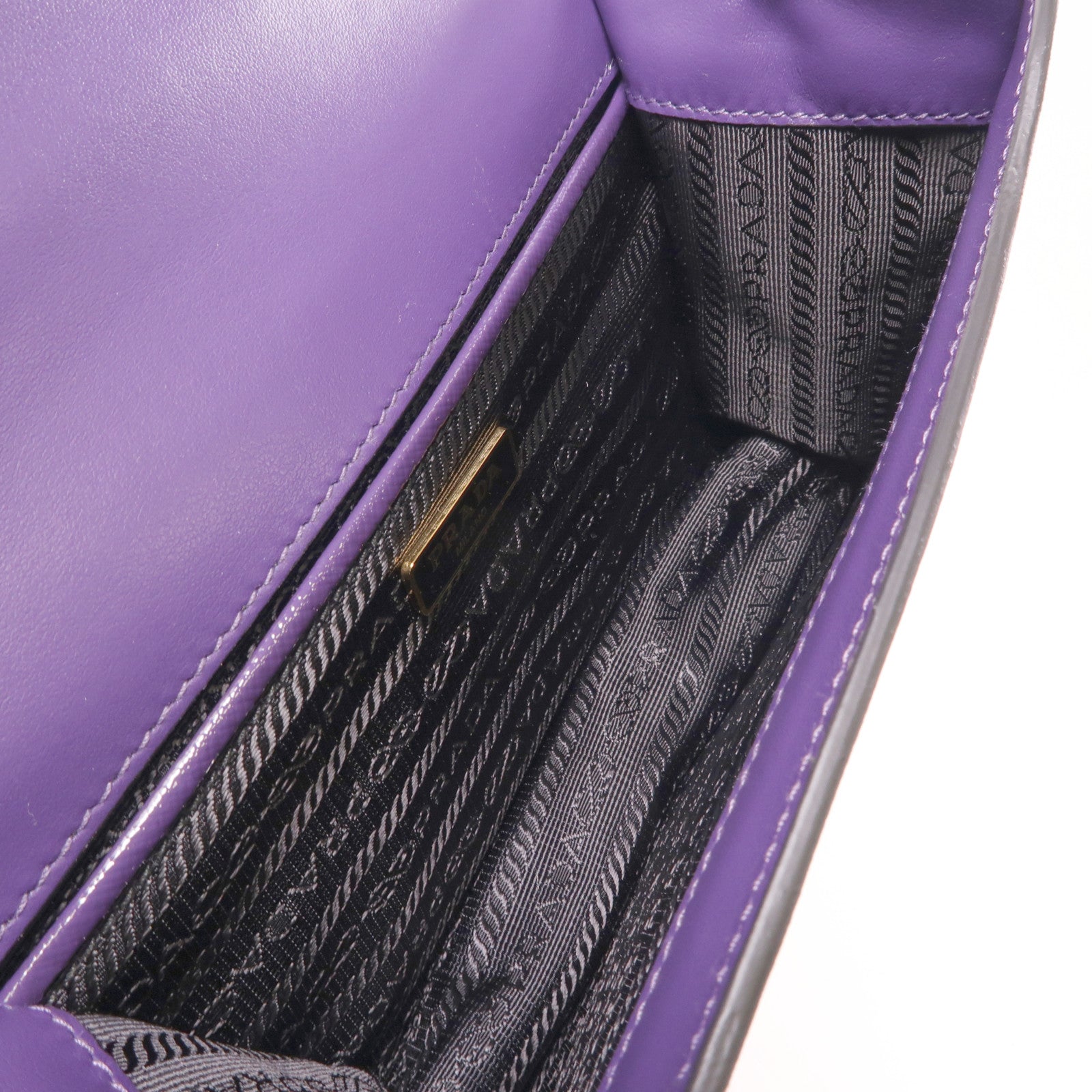 PRADA 塗層帆布Chain Shoulder Bag金扣鏈帶肩背袋紫色