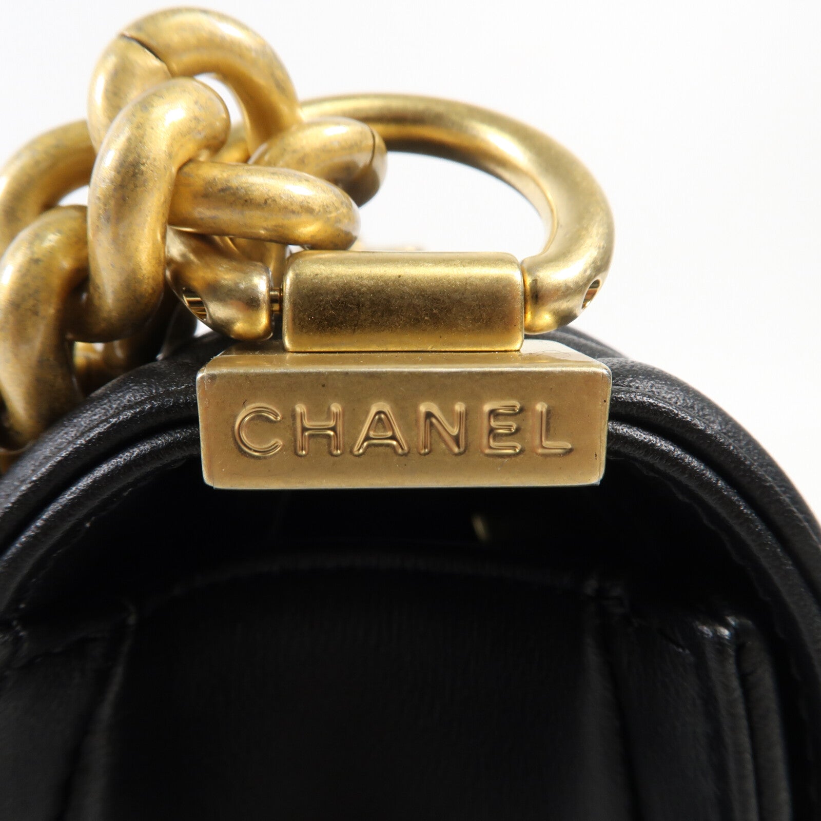 CHANEL 牛皮皮革Boy 20金扣鏈帶肩背袋
