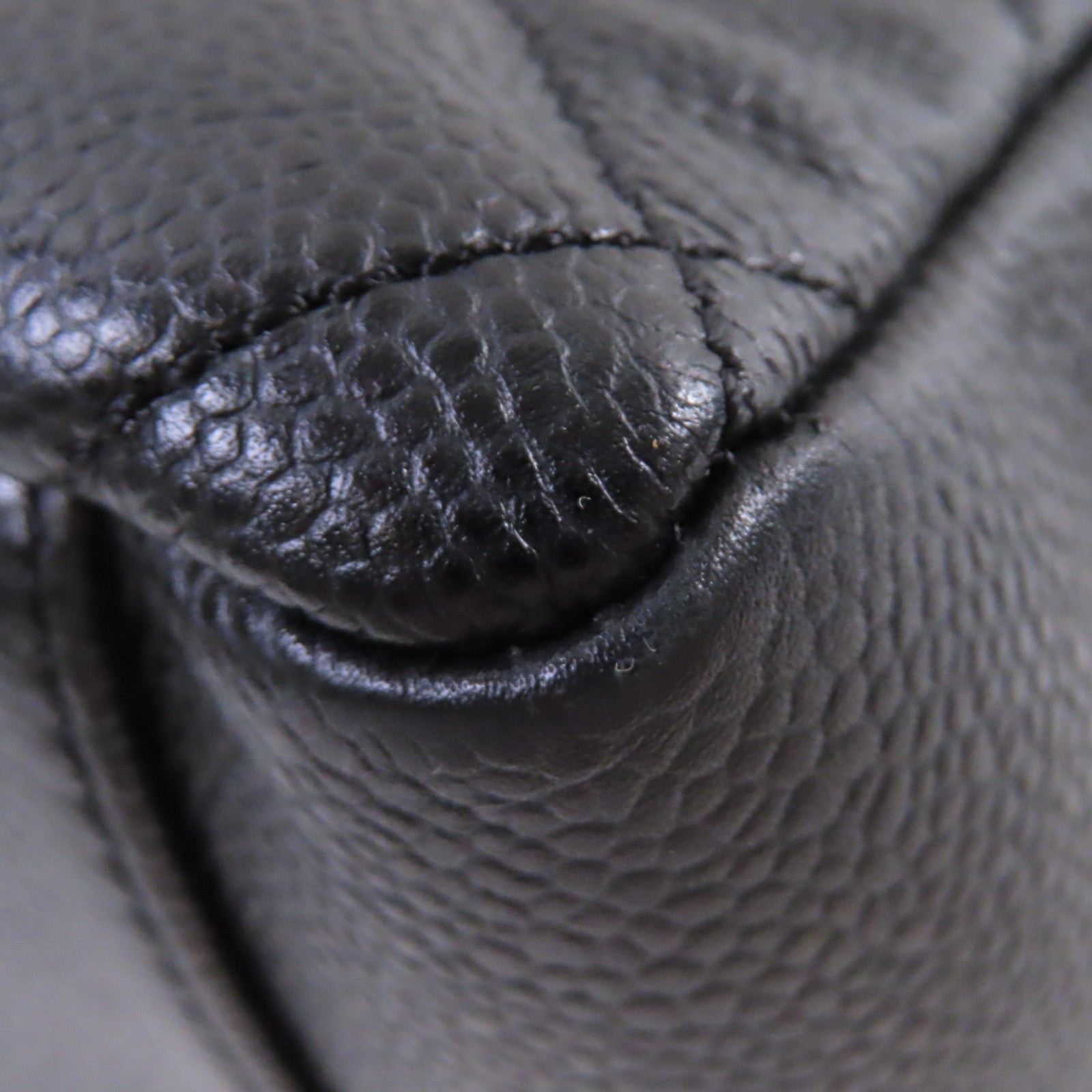 CHANEL 菱格Caviar皮革GST Chain Shoulder Bag金扣鏈帶肩背袋黑色
