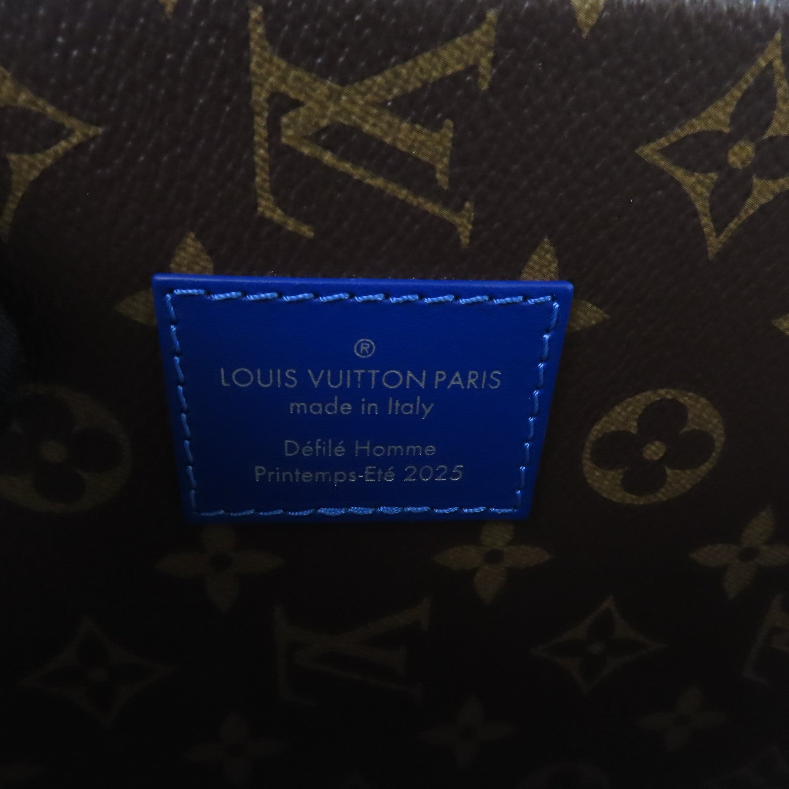 LOUIS VUITTON Damier Heritage Book Messenger銀扣肩背袋