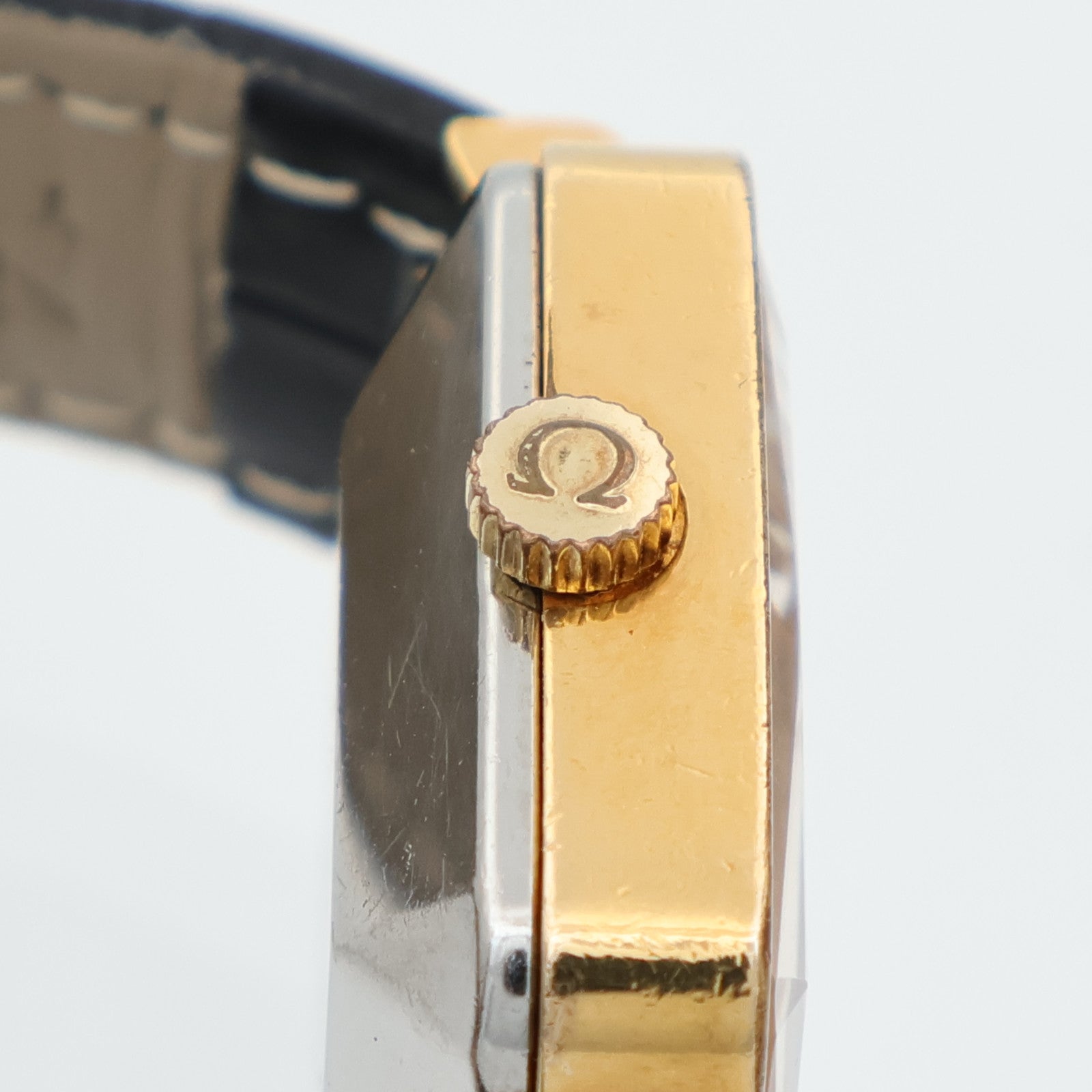 OMEGA De ville