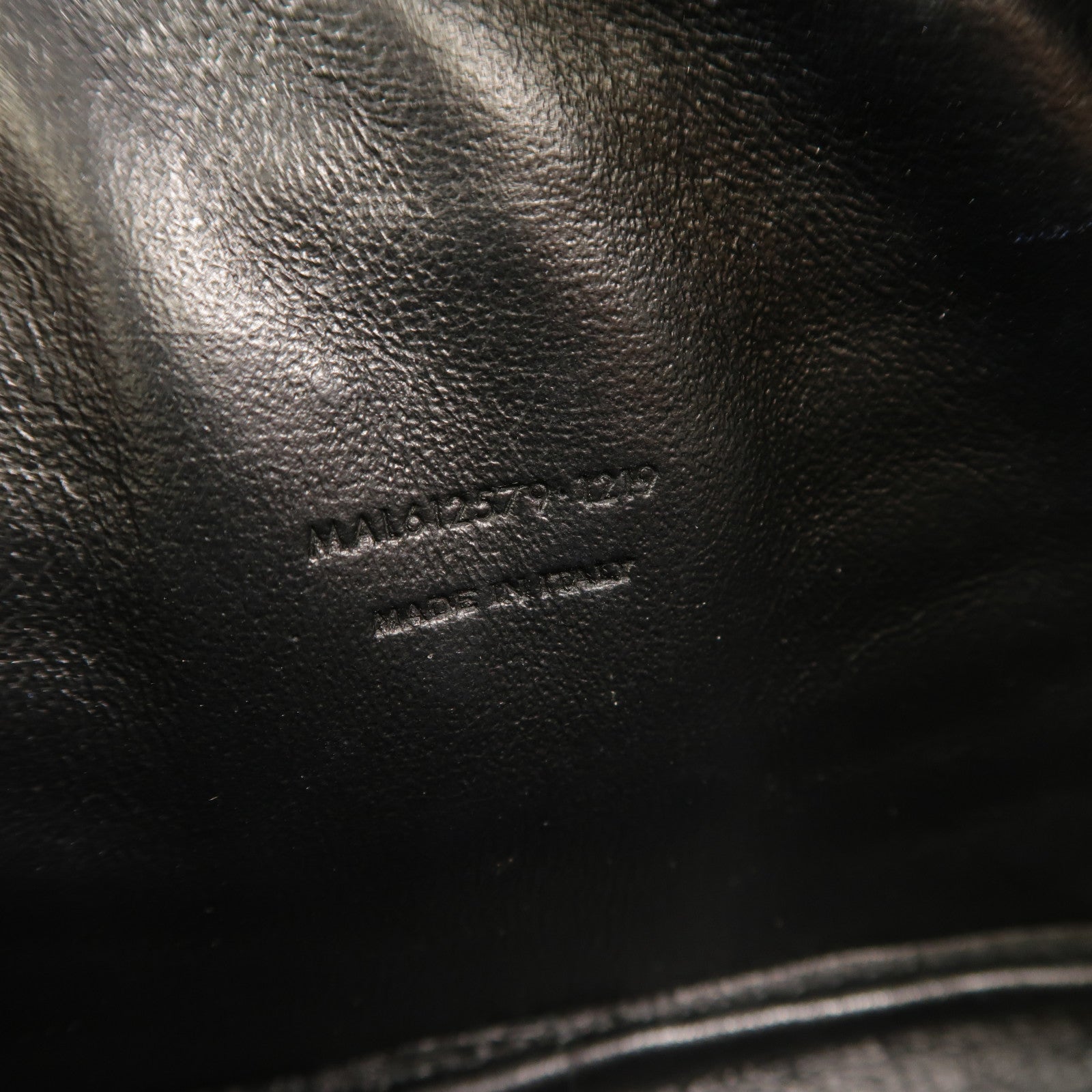SAINT LAURENT 牛皮皮革Lou Mini Bag鏈帶肩背袋