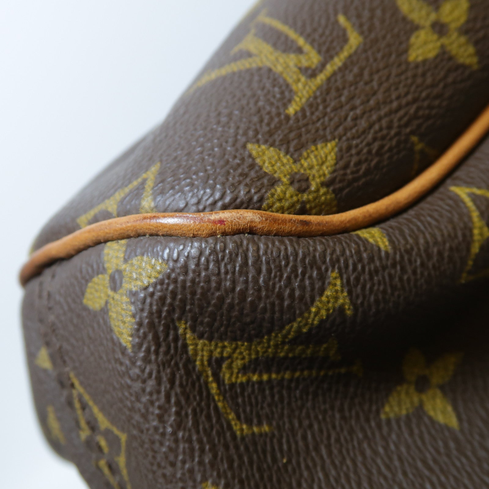 LOUIS VUITTON Monogram Sac Plein Air Long金扣手挽袋啡色