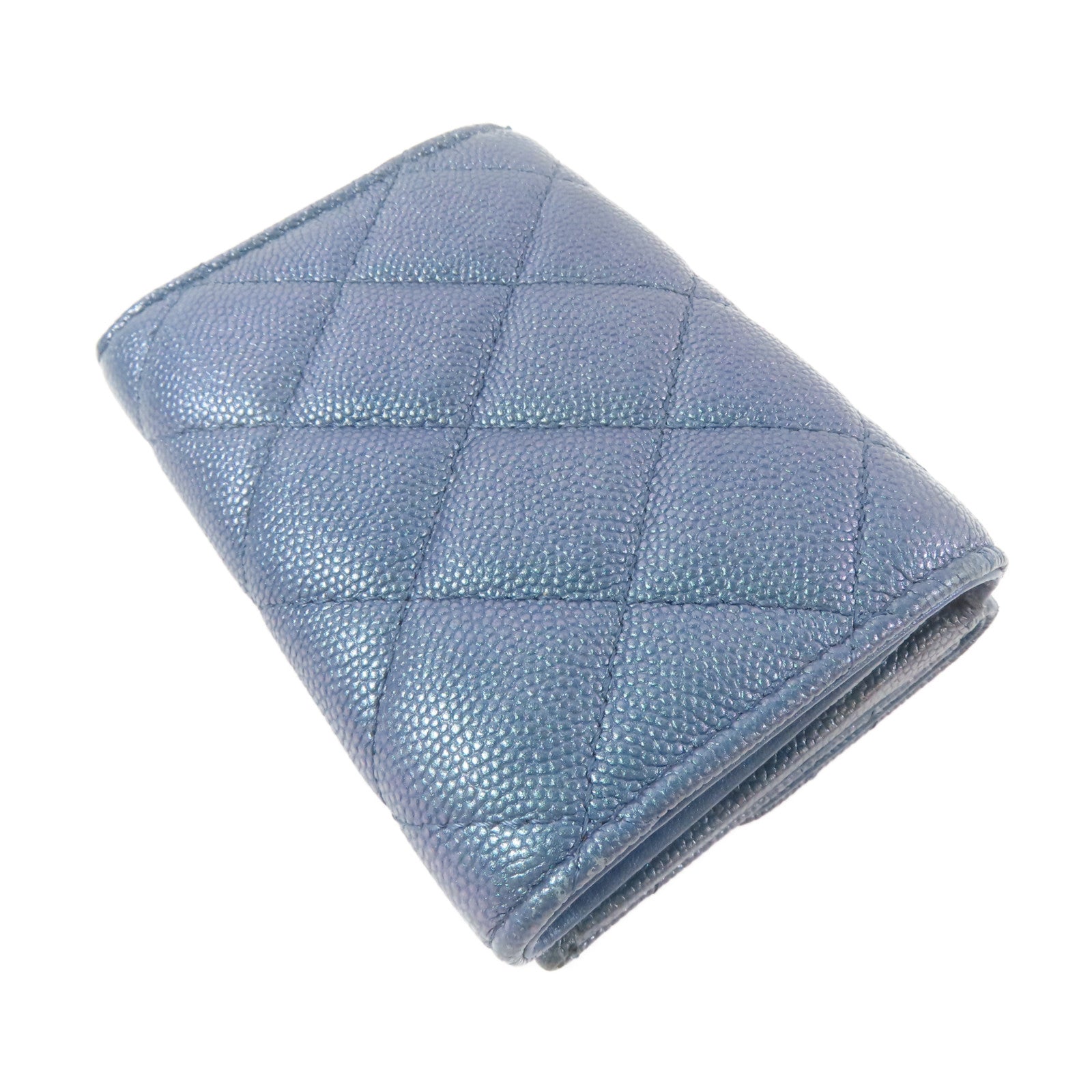 CHANEL 菱格Caviar皮革Trifold Wallet金扣錢包金屬藍色