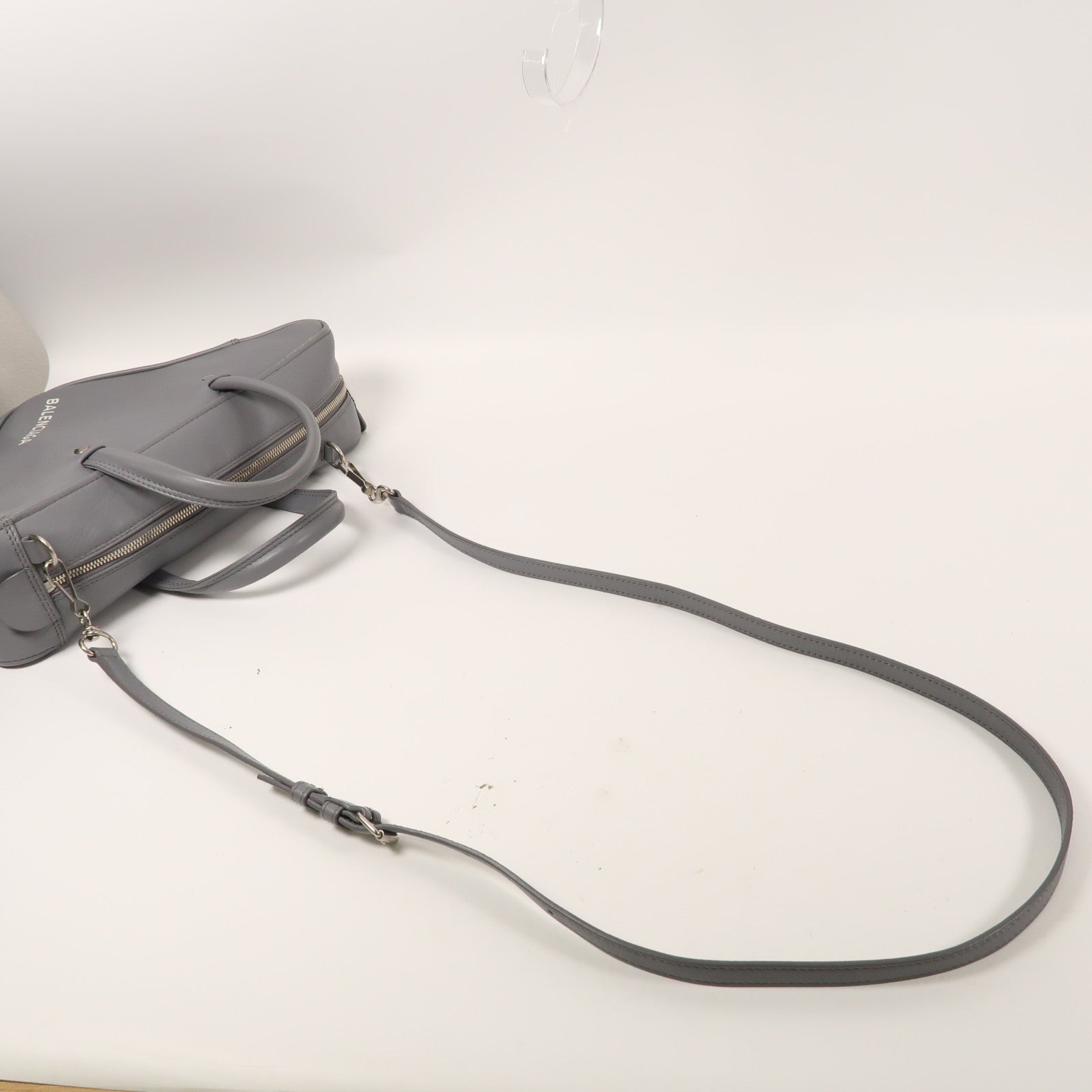 BALENCIAGA 【激減優惠】牛皮皮革Triangle銀扣手挽肩背兩用袋灰色