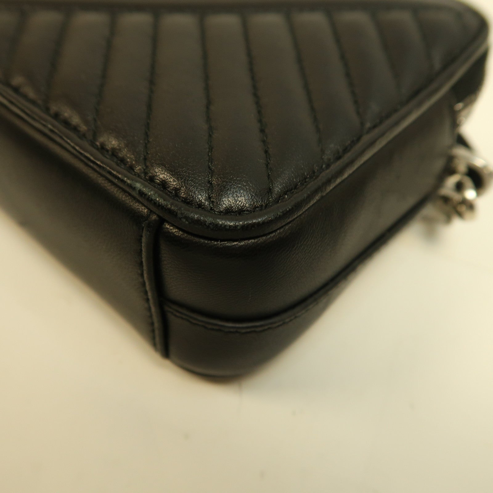 PRADA 牛皮皮革Chain Shoulder銀扣鏈帶肩背袋黑色