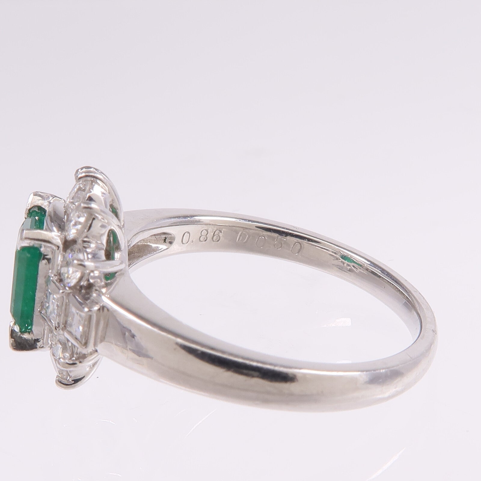 JEWELRY PT900鉑金Emerald Diamond Ring綠寶石/鑽石戒指US#6.25