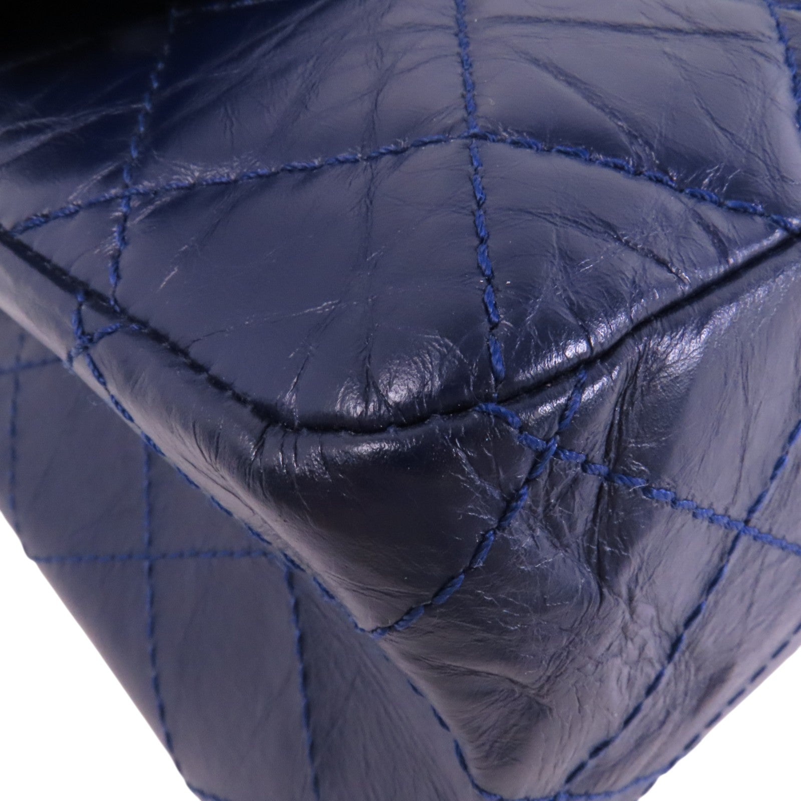 CHANEL 【激減優惠】牛皮皮革2.55銀扣鏈帶肩背袋