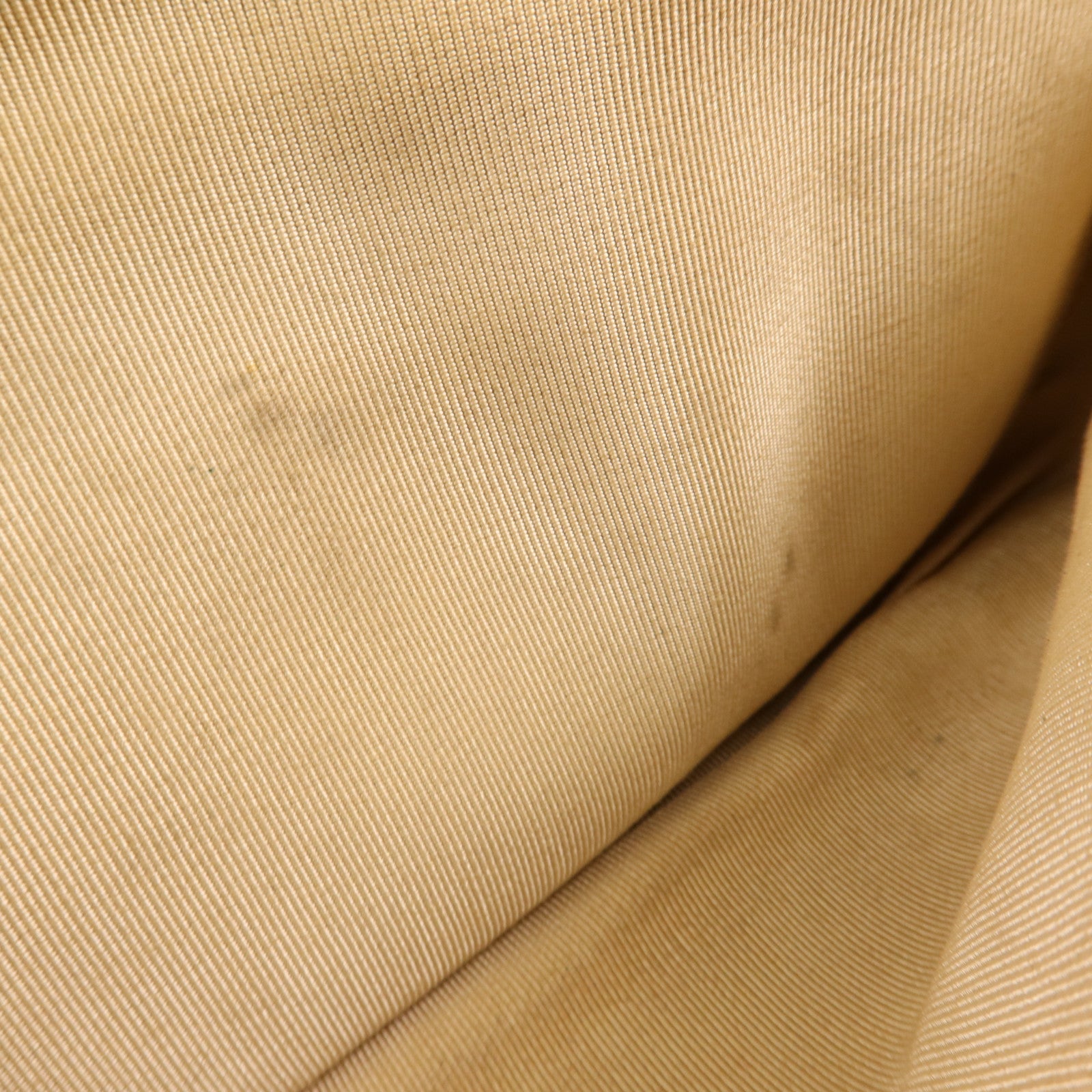 CHANEL 牛皮皮革Chain Shoulder金扣鏈帶肩背袋