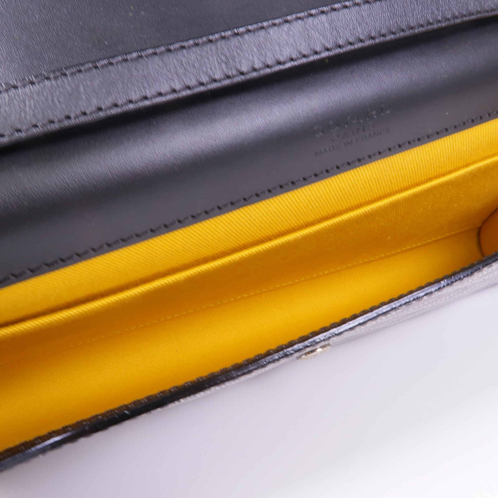 GOYARD 塗層帆布Monte Carlo銀扣肩背袋