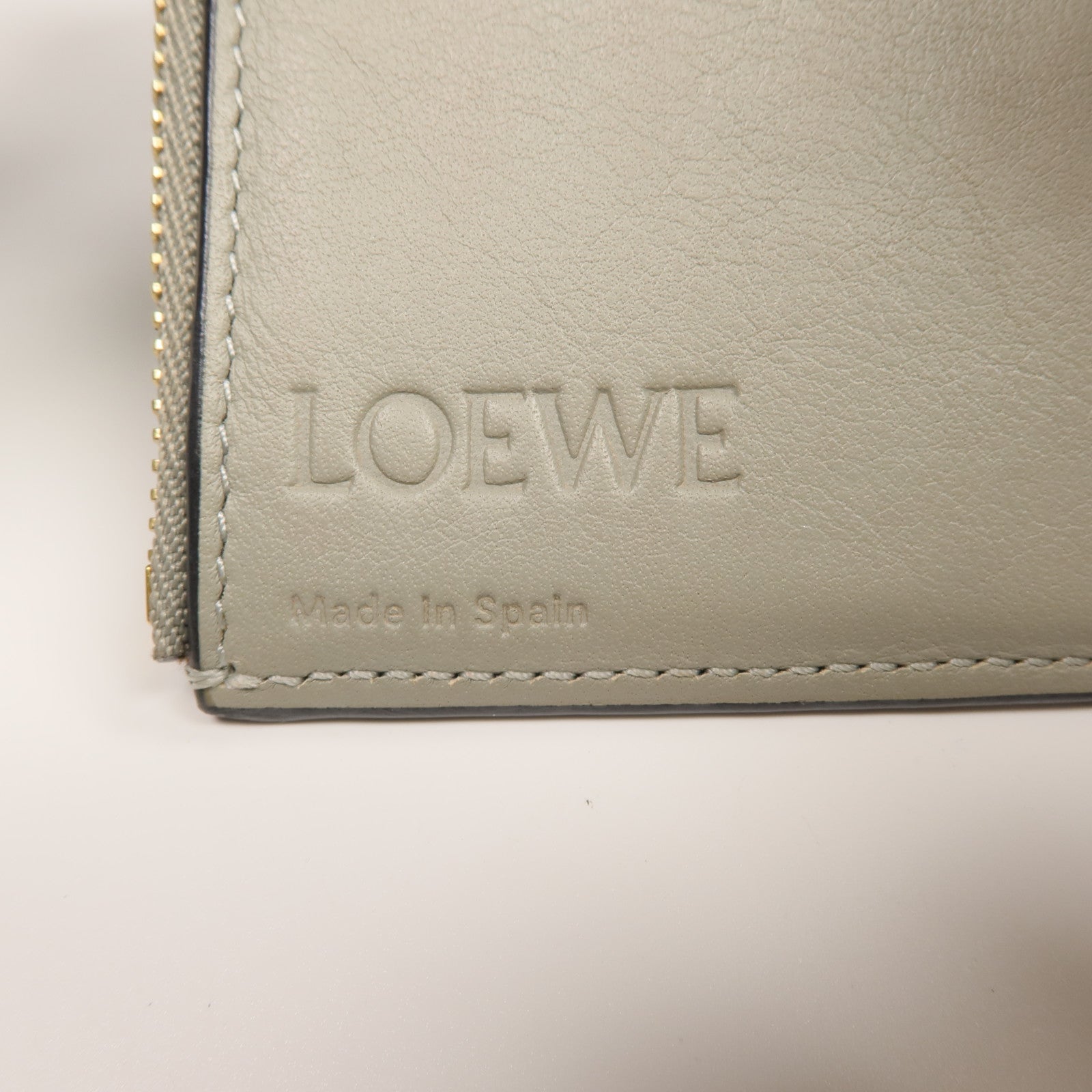 LOEWE 牛皮皮革Small Vertical Wallet錢包