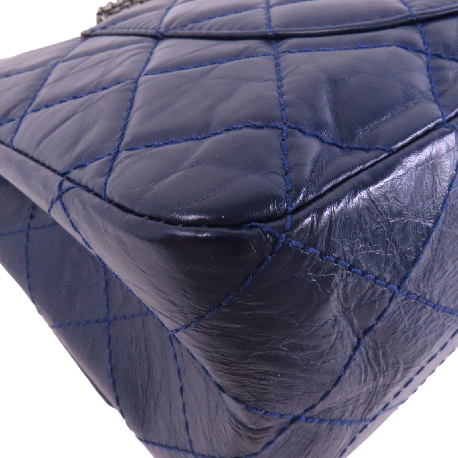 CHANEL 【激減優惠】牛皮皮革2.55銀扣鏈帶肩背袋