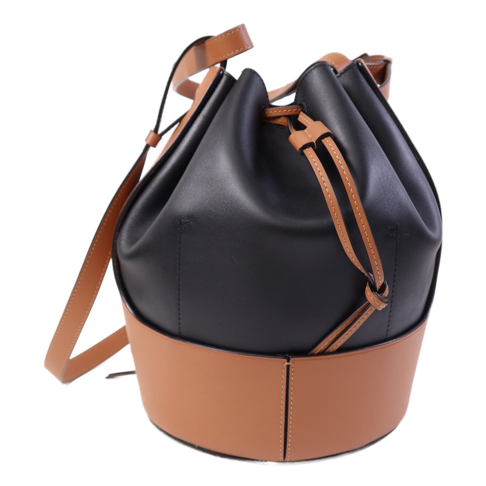 LOEWE 牛皮皮革Balloon Medium金扣手挽肩背兩用袋