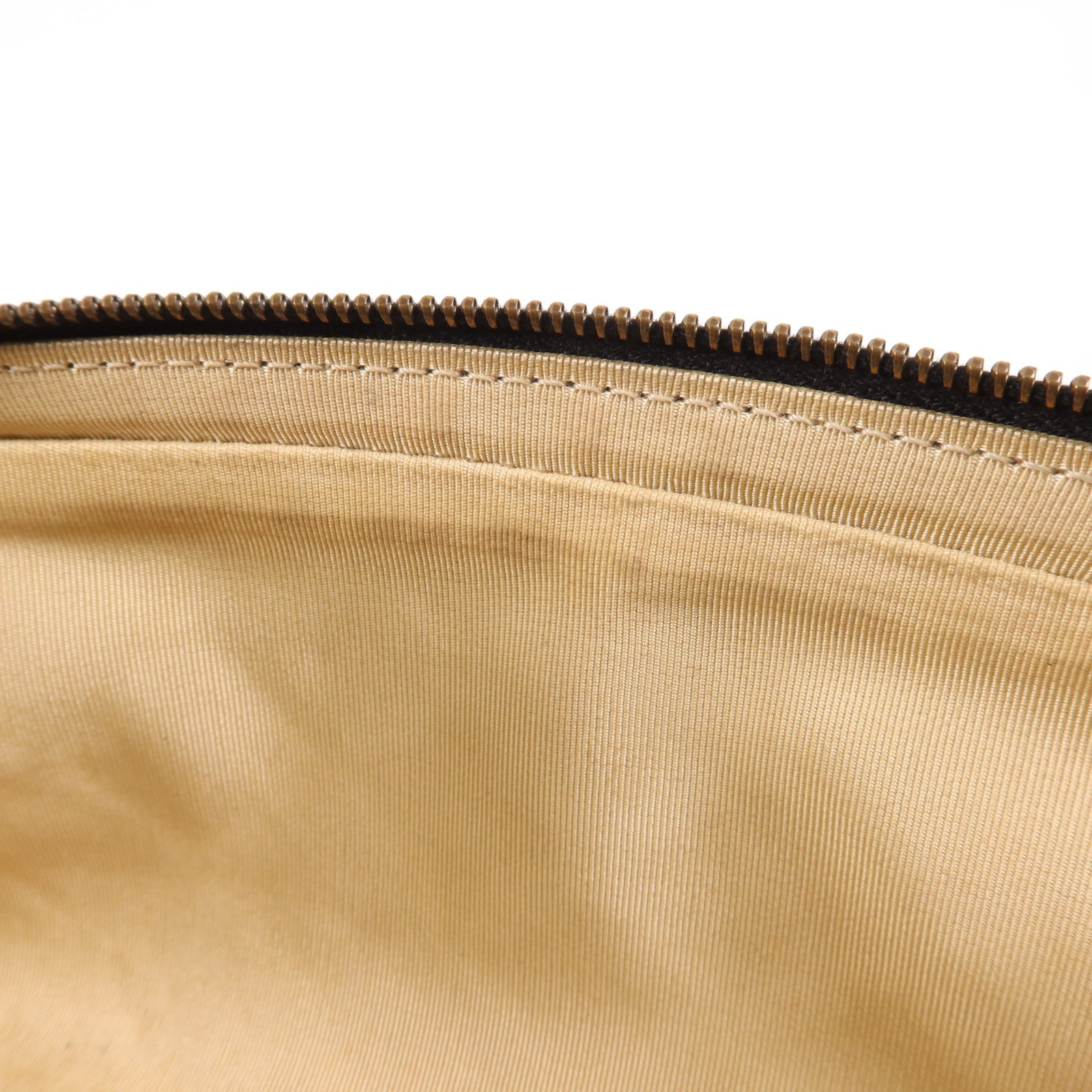 CHANEL 牛皮皮革Chain Shoulder金扣鏈帶肩背袋