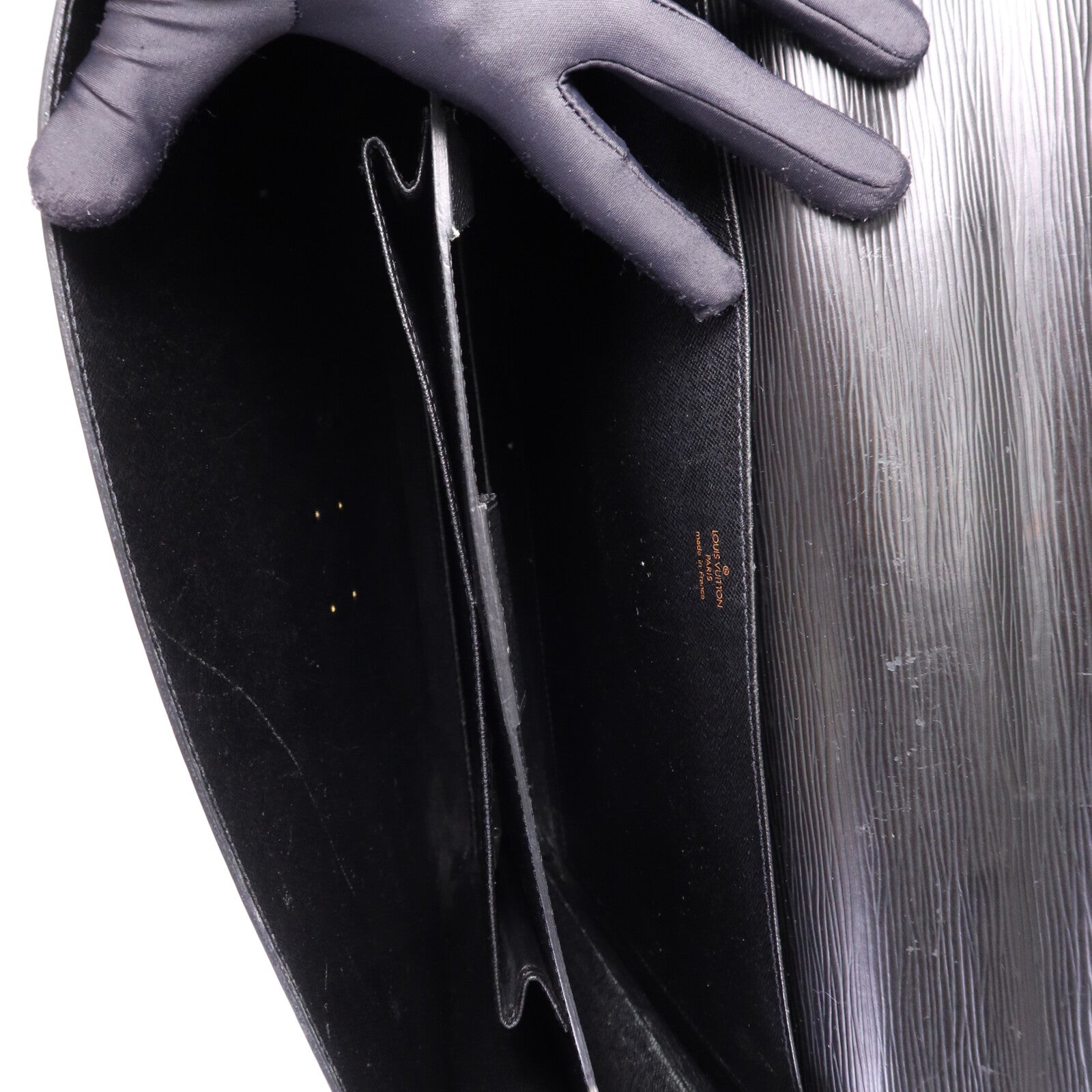 LOUIS VUITTON Epi Porte Document Bandouliere Briefcase金扣公事包