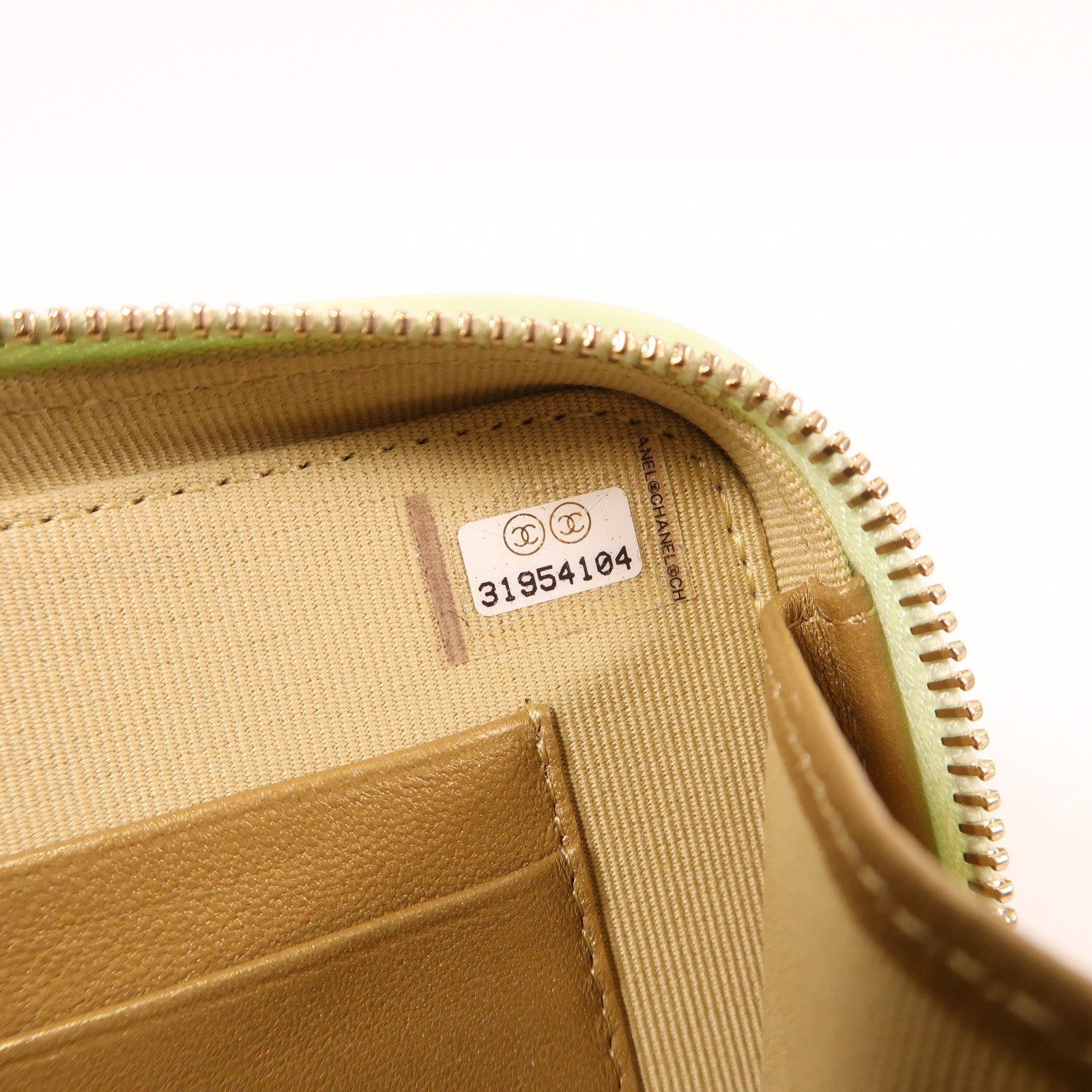 CHANEL 皮革Chain Shoulder金扣鏈帶肩背袋